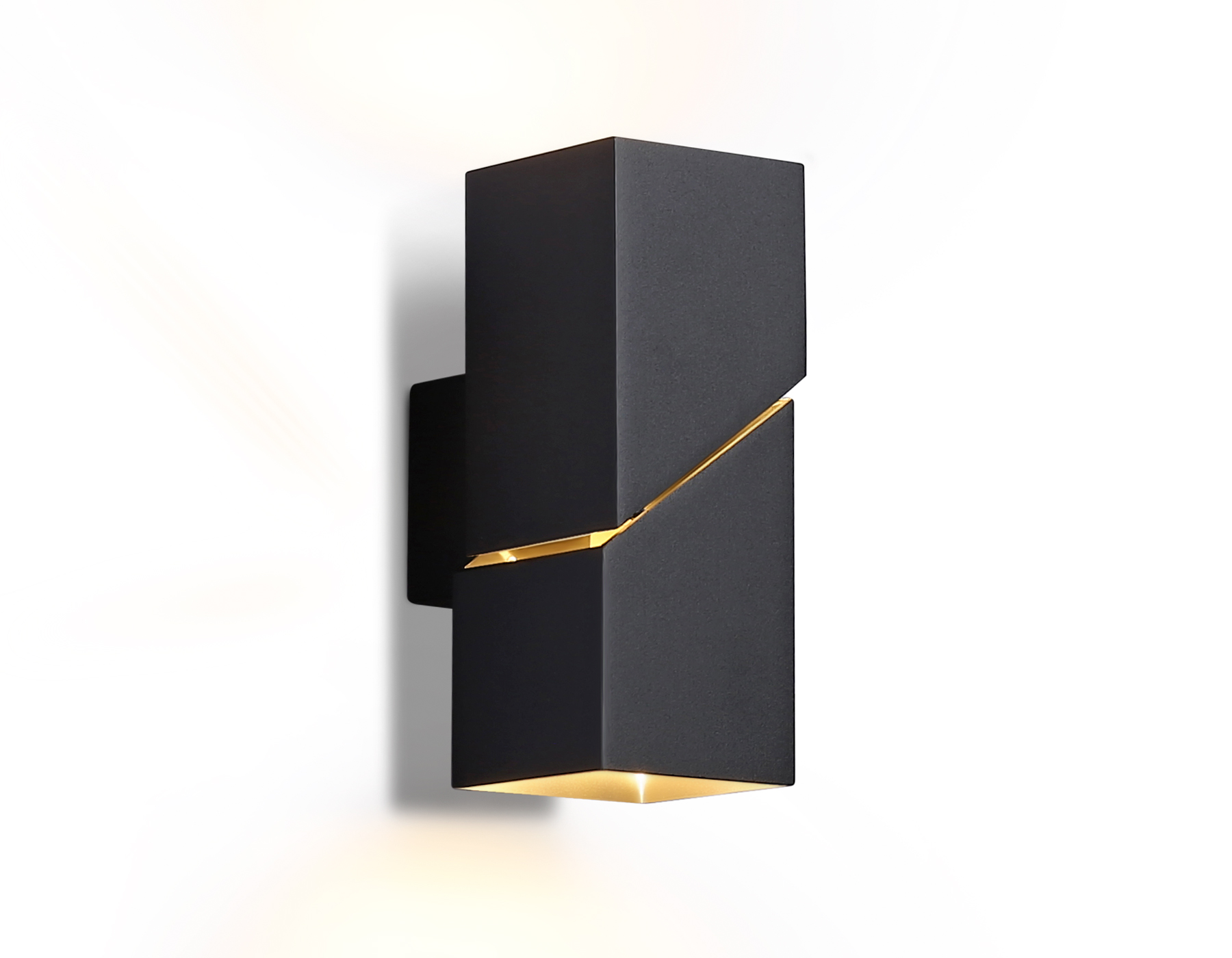 картинка Настенный светильник со сменной лампой FW2475