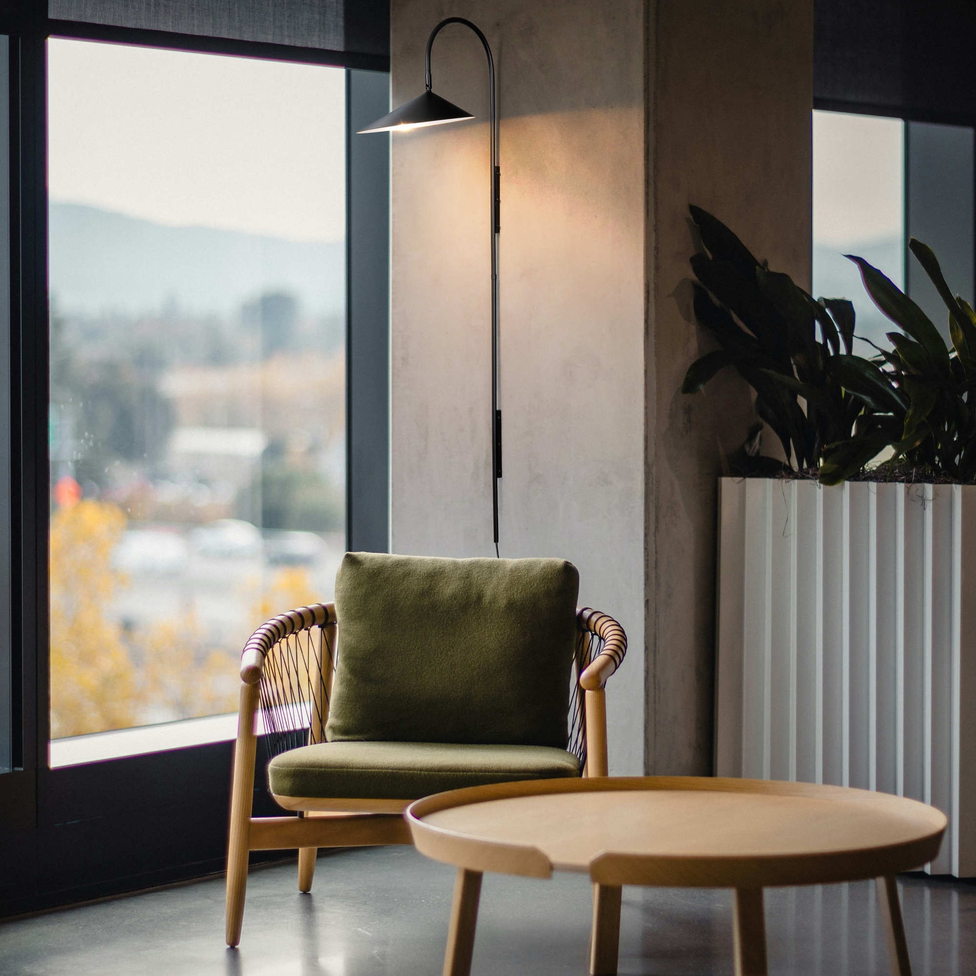 картинка Настенный светильник (бра) Freya FR5493WL-01B