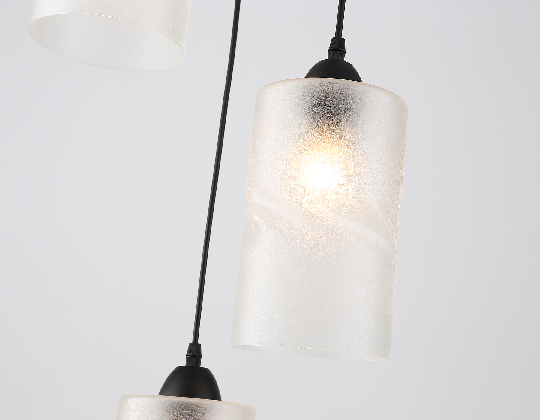 картинка Светильник подвесной со стеклянными плафонами