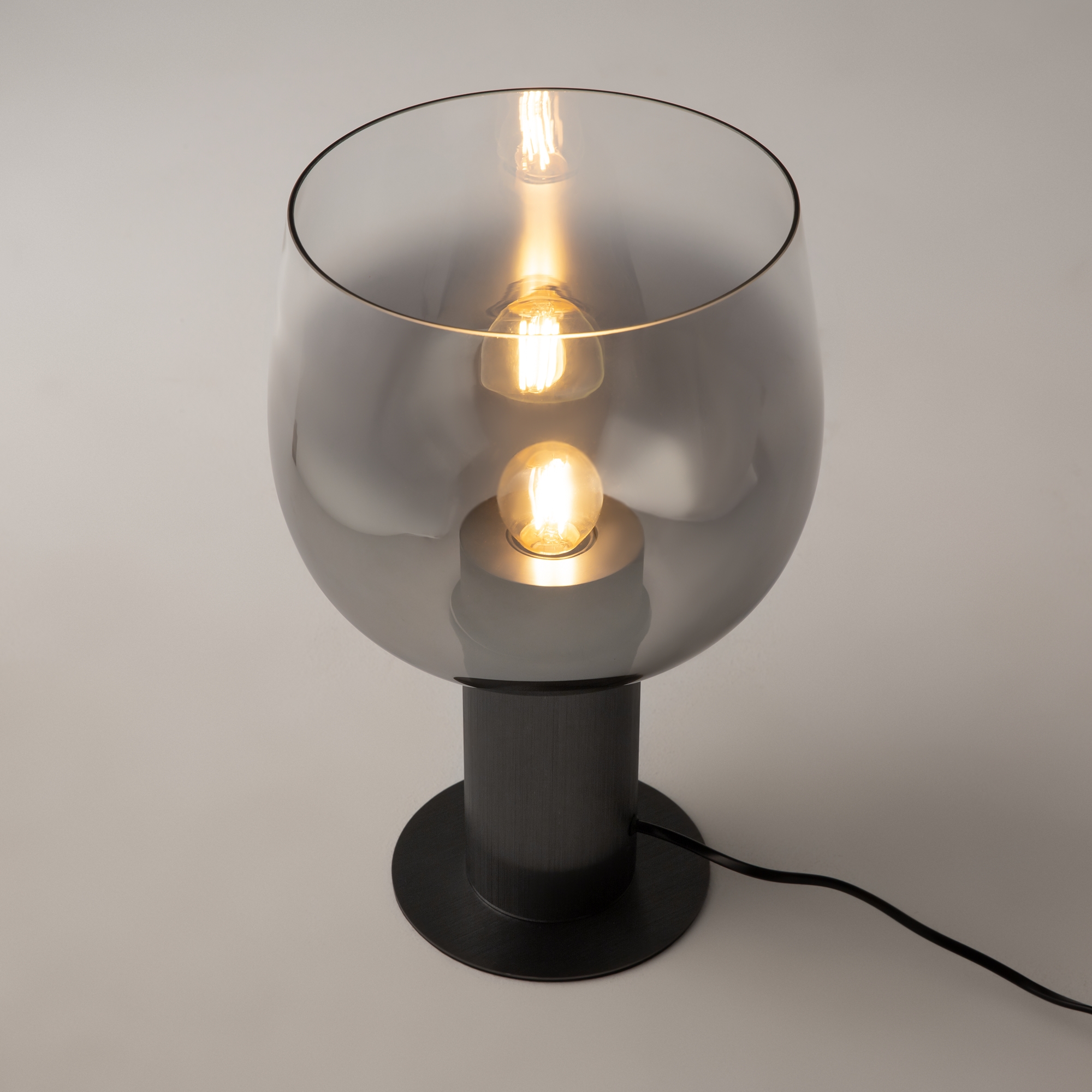 картинка Настольный светильник Maytoni MOD414TL-01B