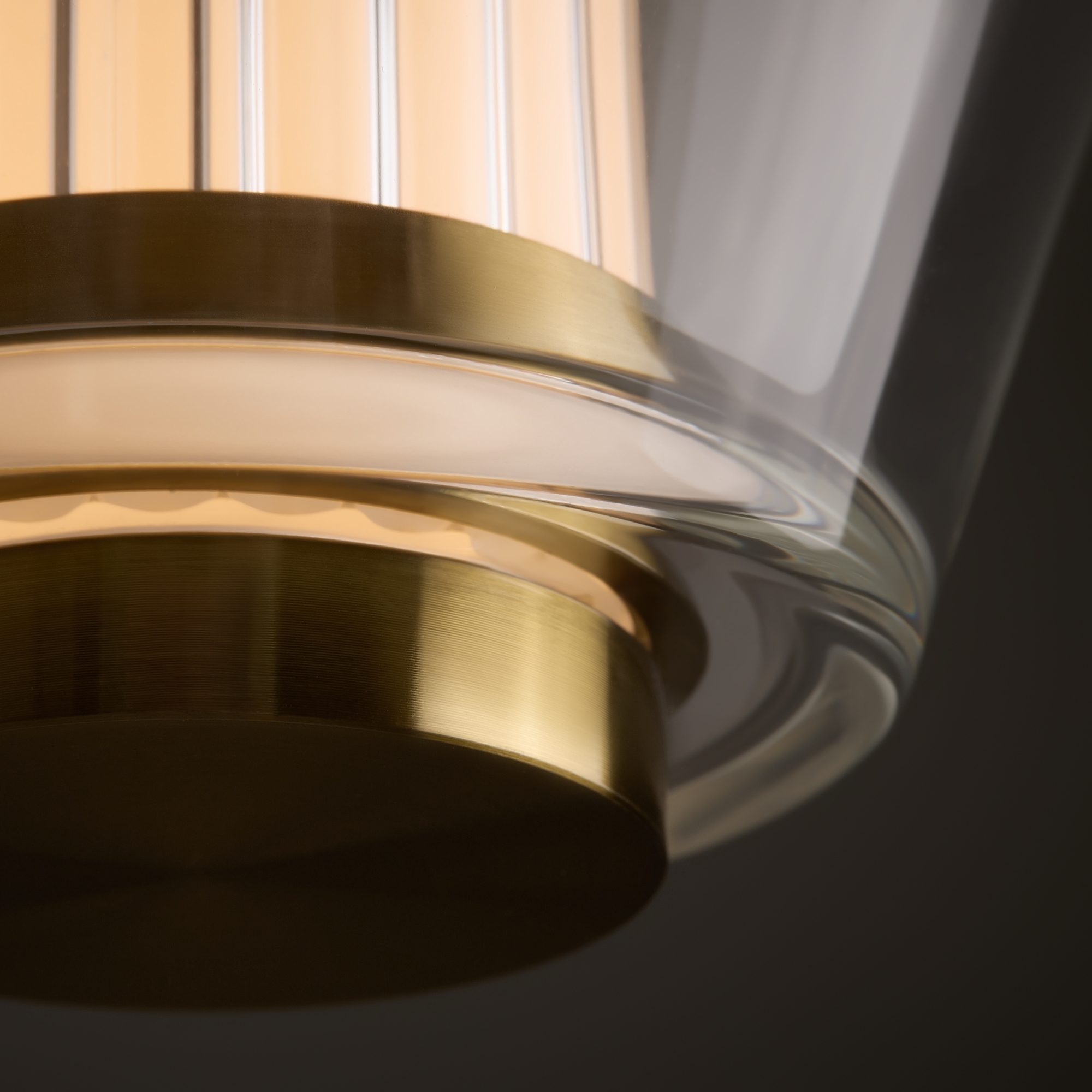 картинка Подвесной светильник Freya FR6137PL-L6BT