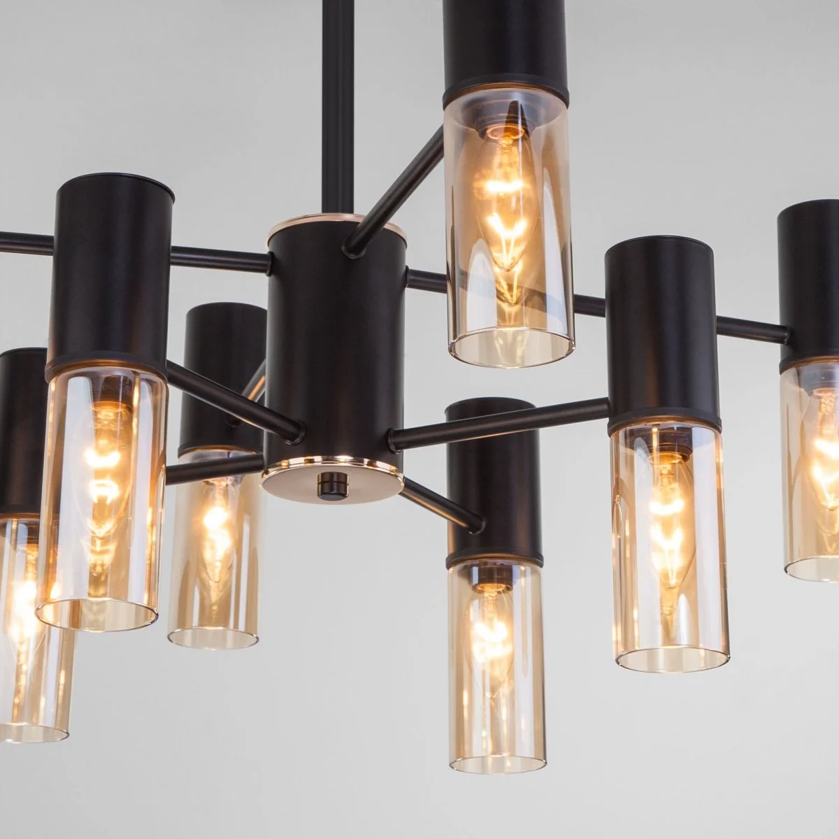 картинка Потолочная люстра в стиле лофт 70125/8 черный