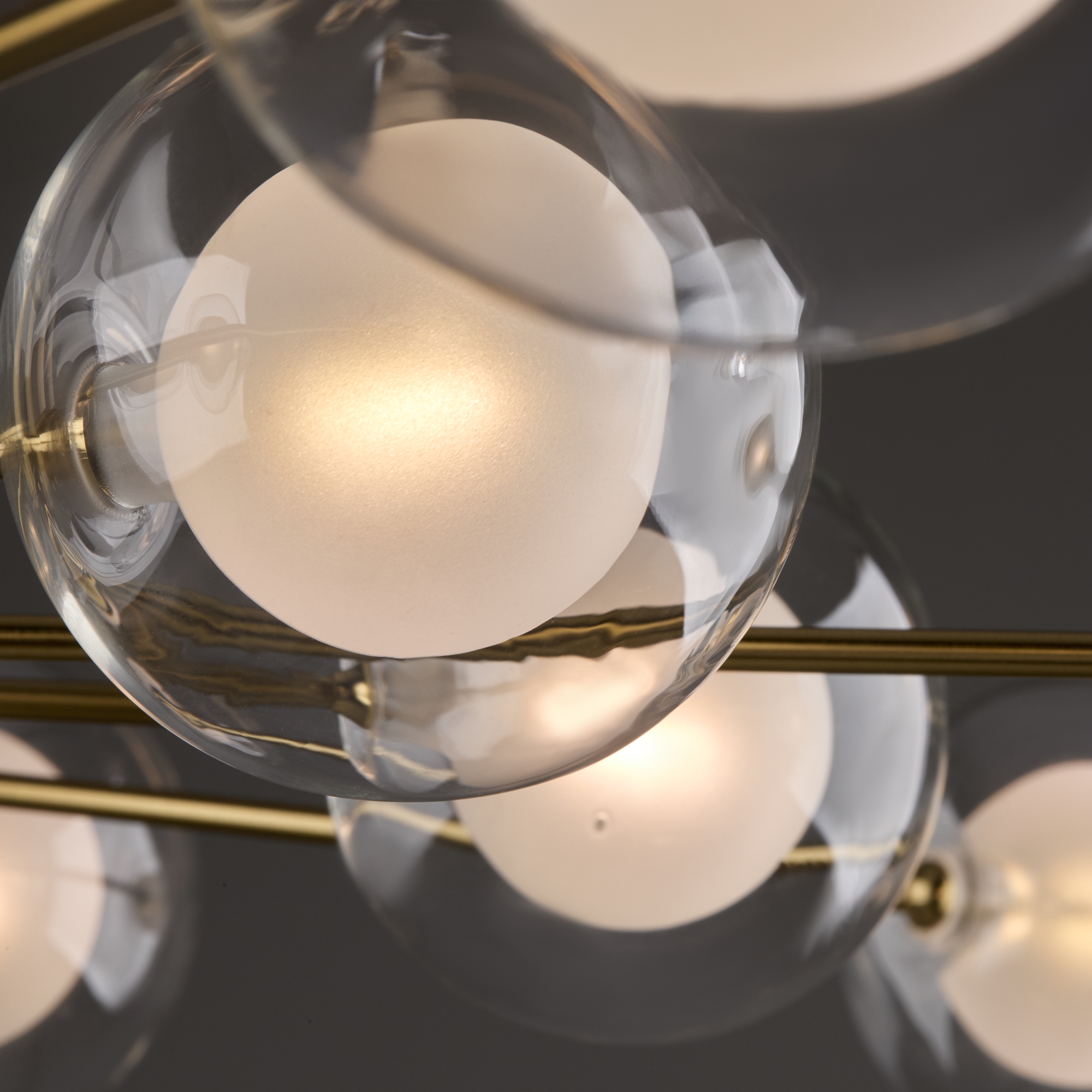 картинка Потолочный светильник Freya FR5242CL-16BS1