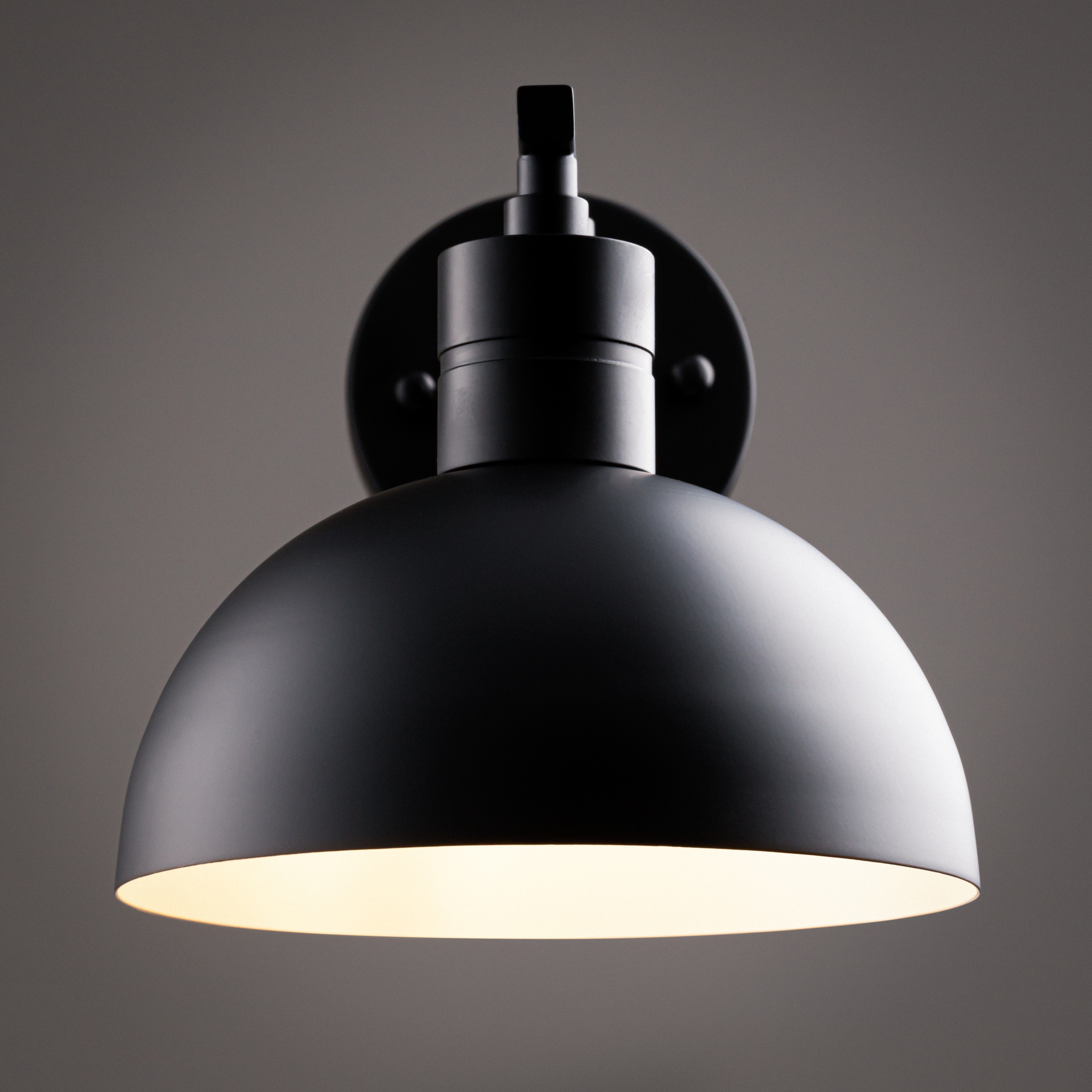 картинка Настенный светильник (бра) Freya FR5290WL-01B