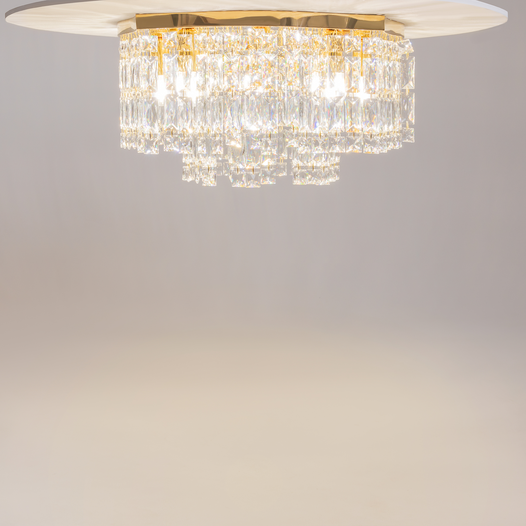 картинка Потолочный светильник Maytoni DIA005CL-06G