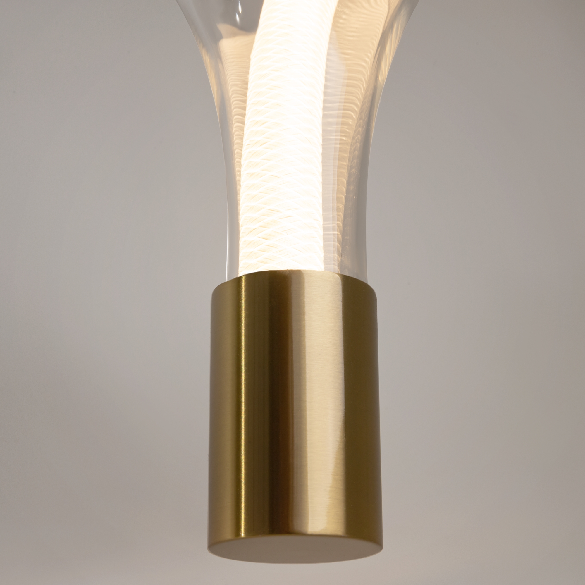 картинка Подвесной светильник Maytoni MOD290PL-L14BS3K