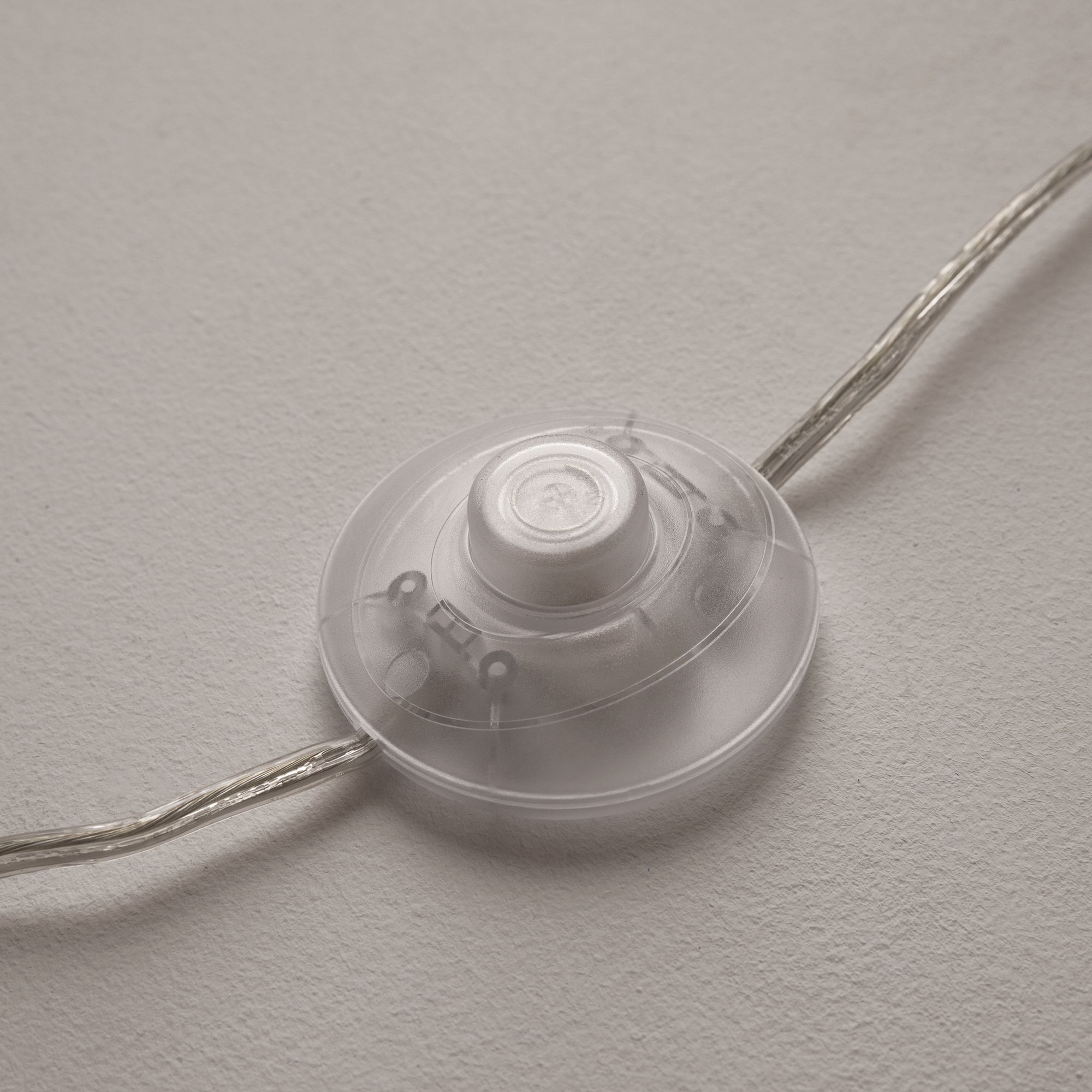 картинка Напольный светильник (торшер) Maytoni H311-FL-01-G