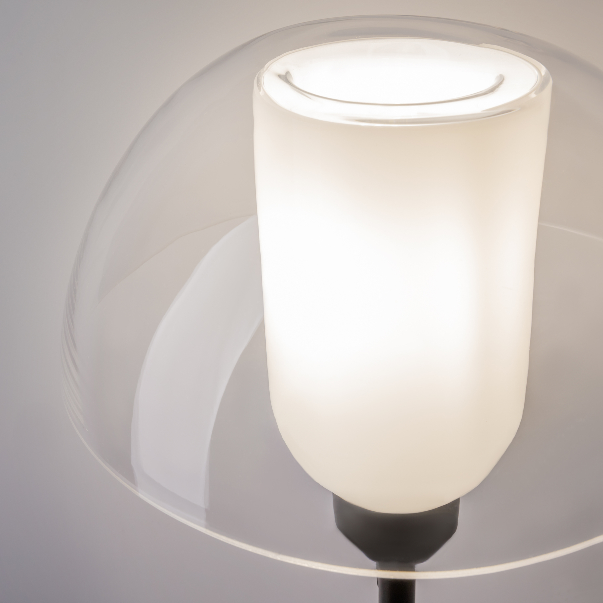 картинка Настенный светильник (бра) Maytoni MOD177WL-01B