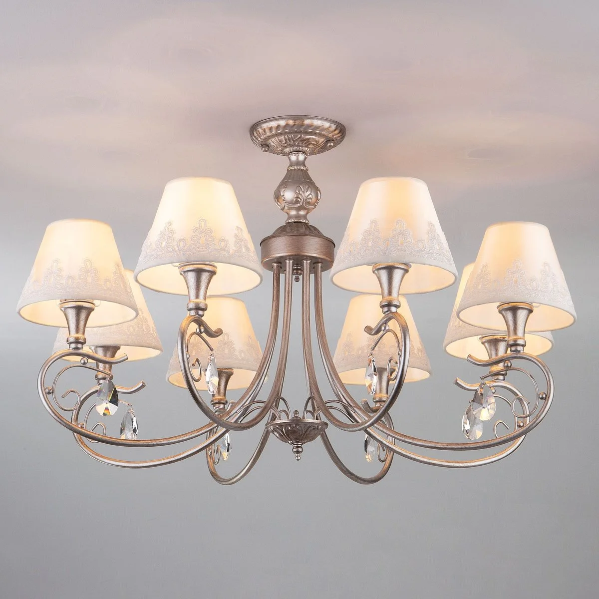картинка Классическая люстра с абажурами 60069/8 серебро