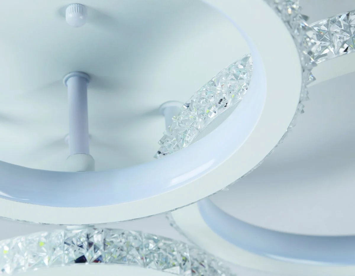 картинка Потолочный светодиодный светильник с RGB подсветкой и пультом