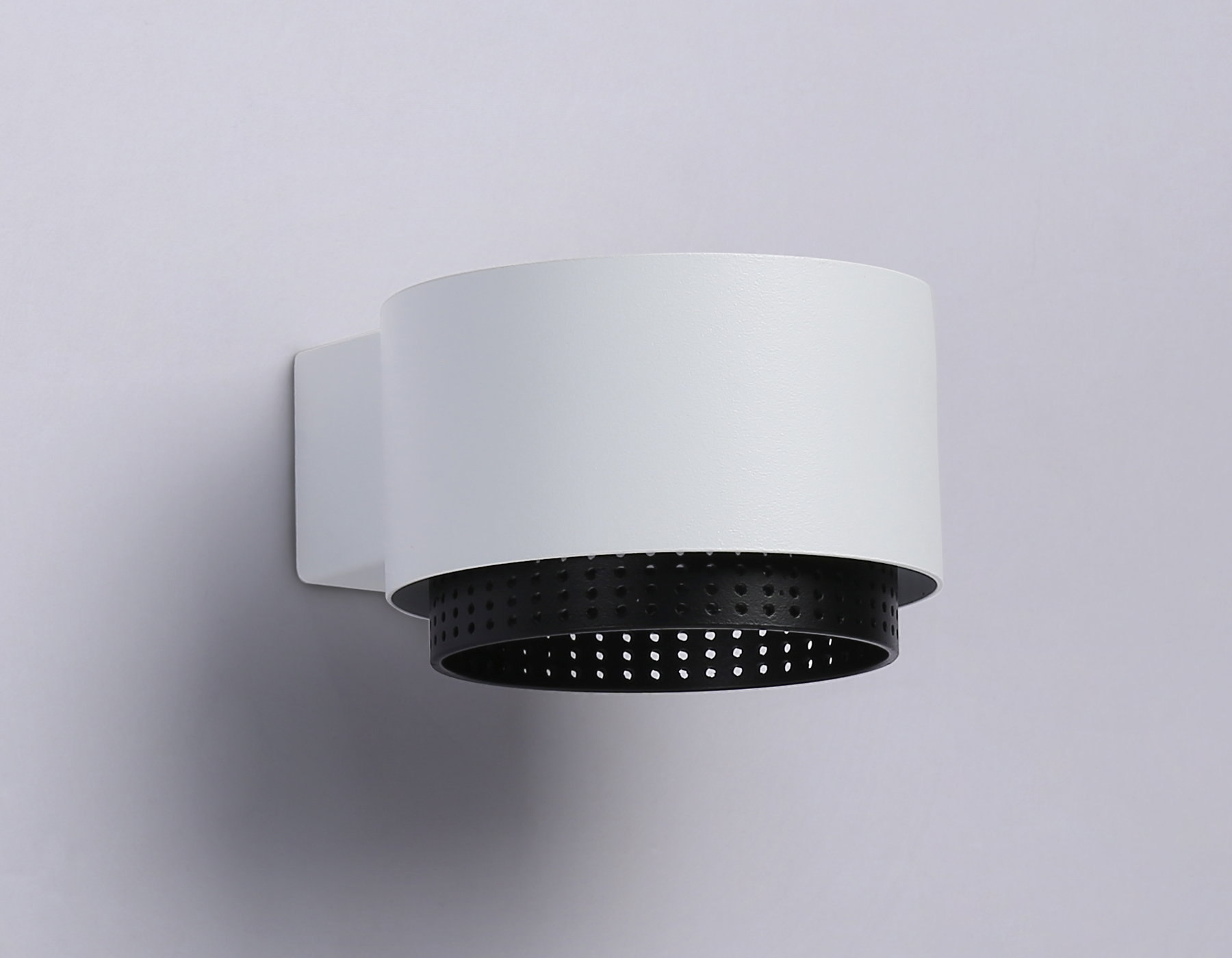 картинка Настенный светильник со сменной лампой TN71296