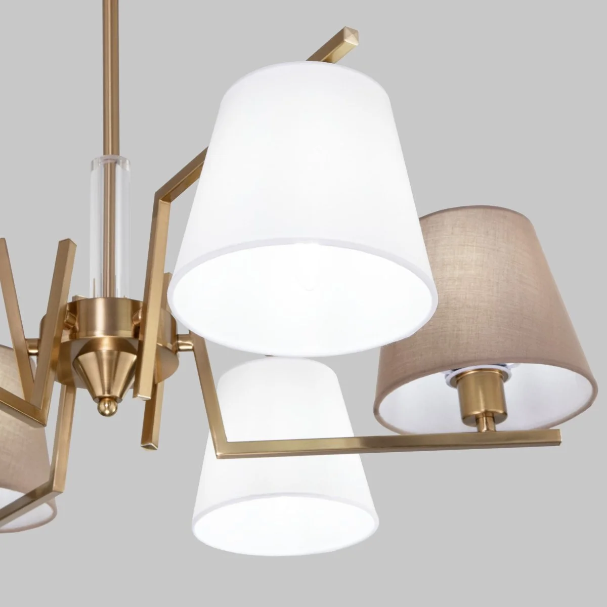 картинка Умная потолочная люстра с тканевыми абажурами 60149/6 латунь