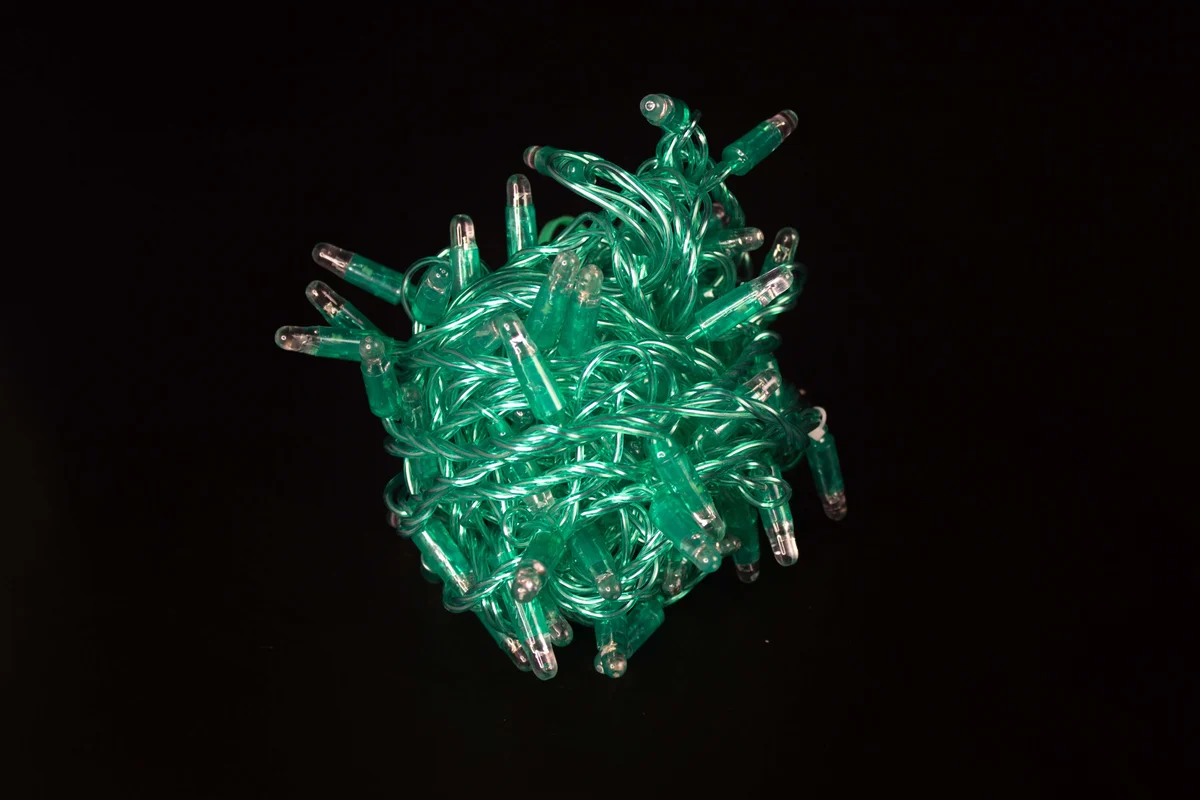 картинка Светодиодная гирлянда нить 10м, 24В, флэш, Зеленый провод, зелёная