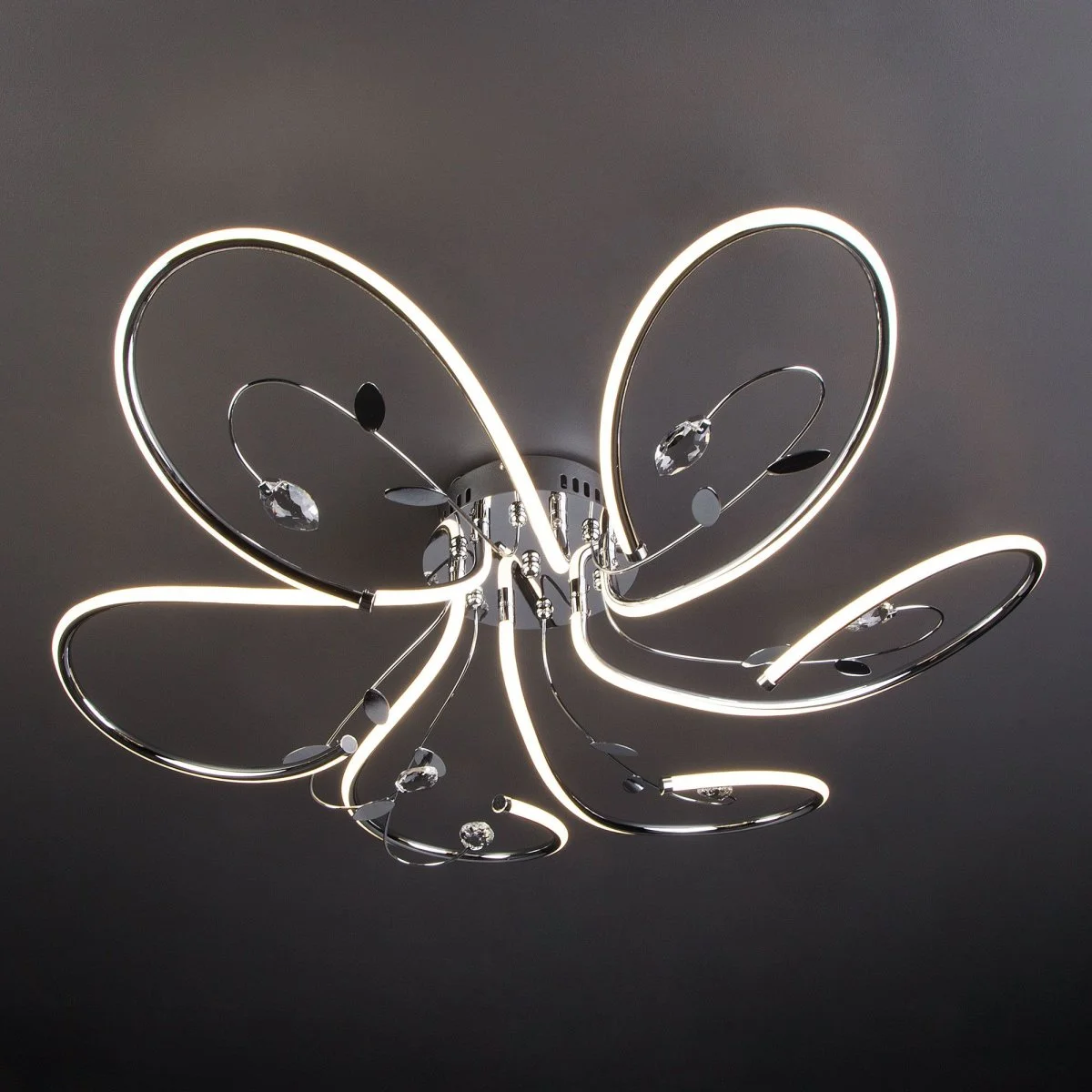 картинка Светодиодная люстра с хрусталем 90082/6 хром