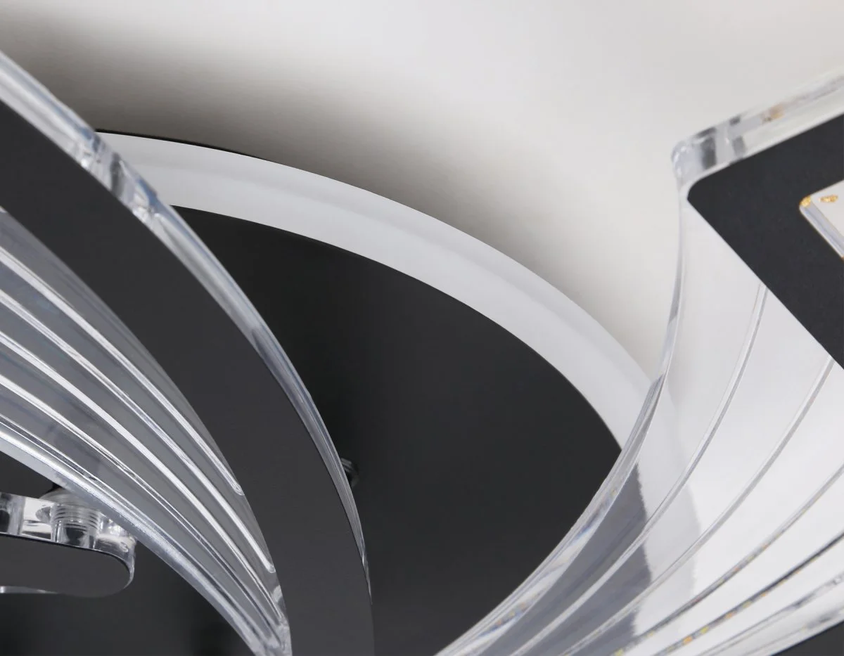 картинка Потолочный светодиодный светильник с пультом