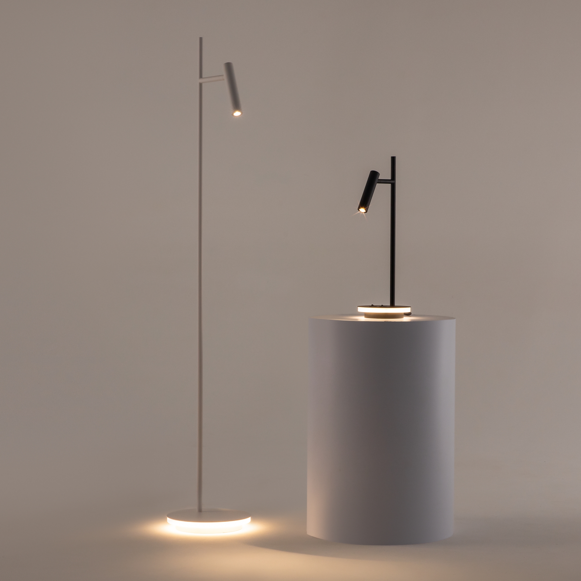 картинка Напольный светильник (торшер) Maytoni Z010FL-L8W3K