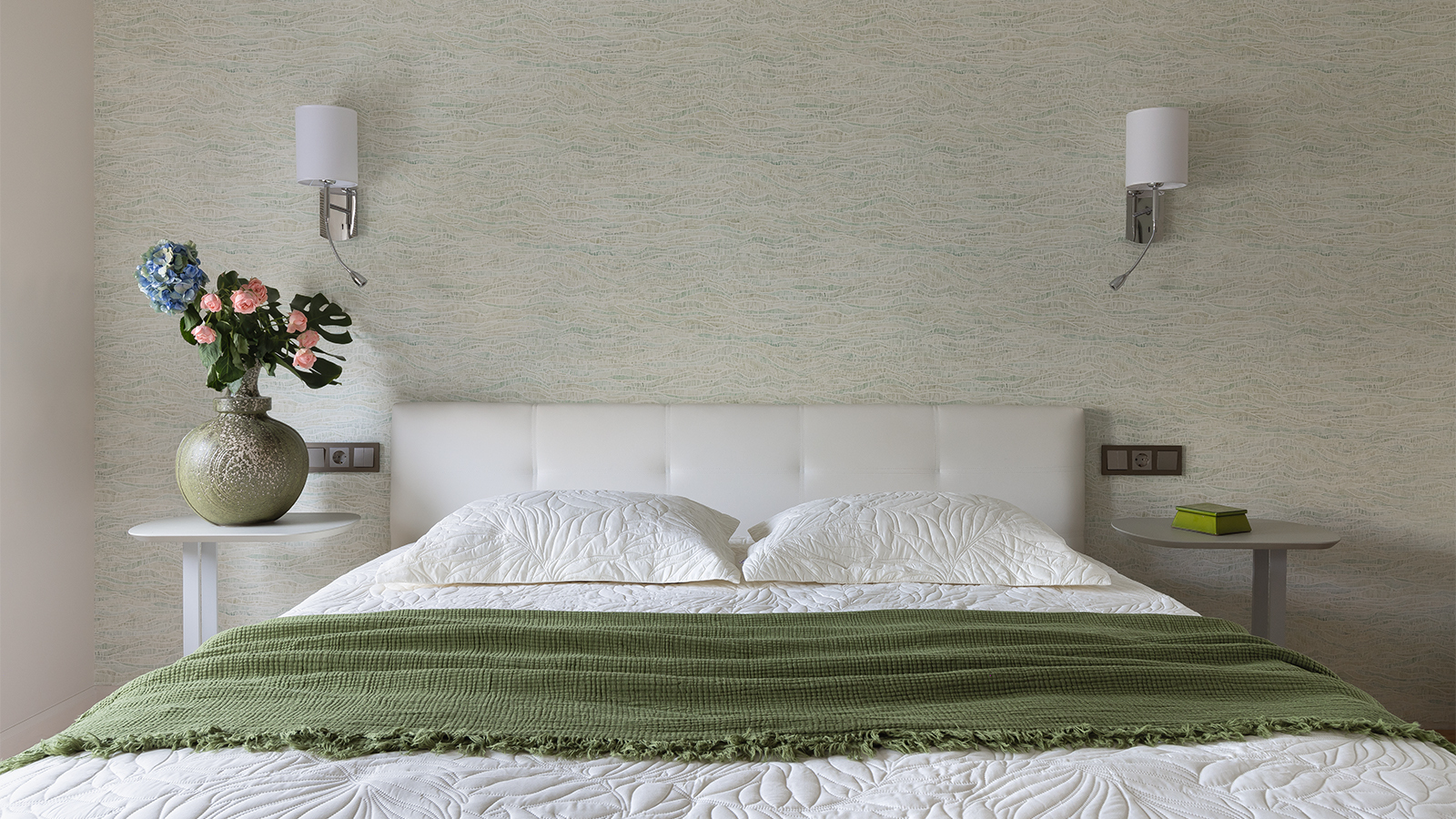 картинка Настенный светильник (бра) Maytoni MOD617WL-01CH