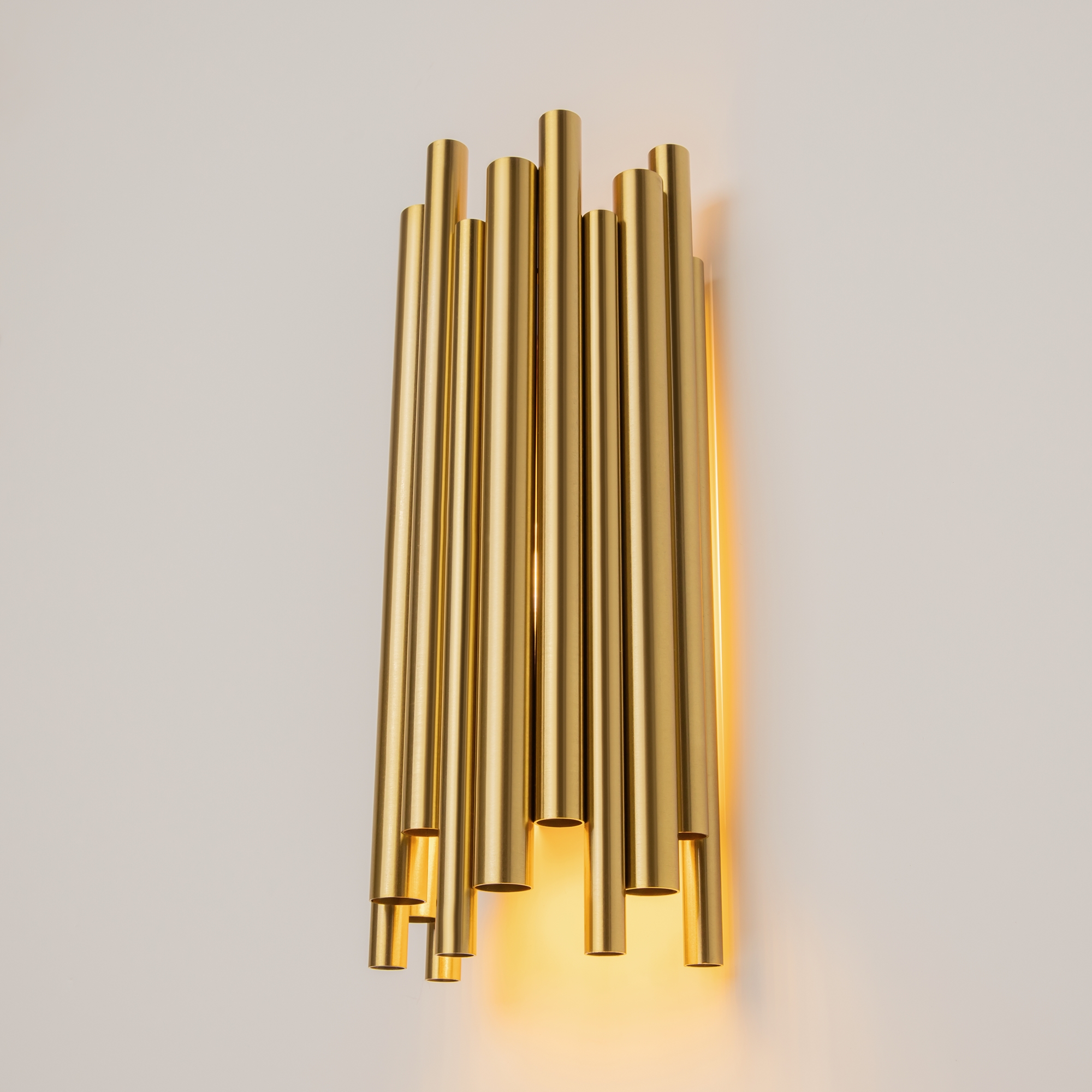 картинка Настенный светильник (бра) Maytoni MOD136WL-01BS