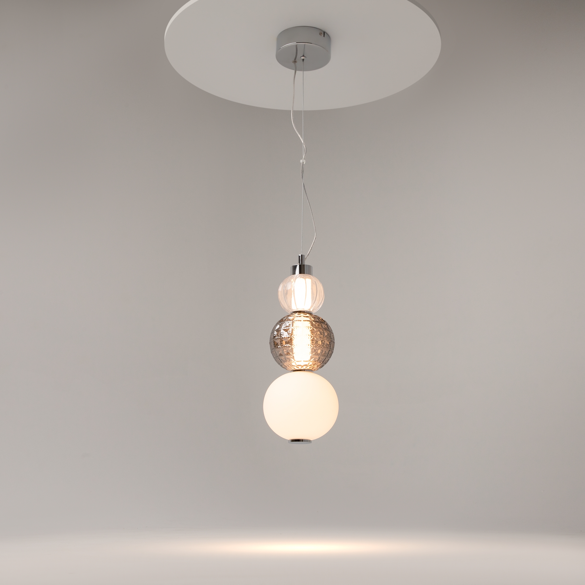 картинка Подвесной светильник Maytoni P069PL-L16CH3K