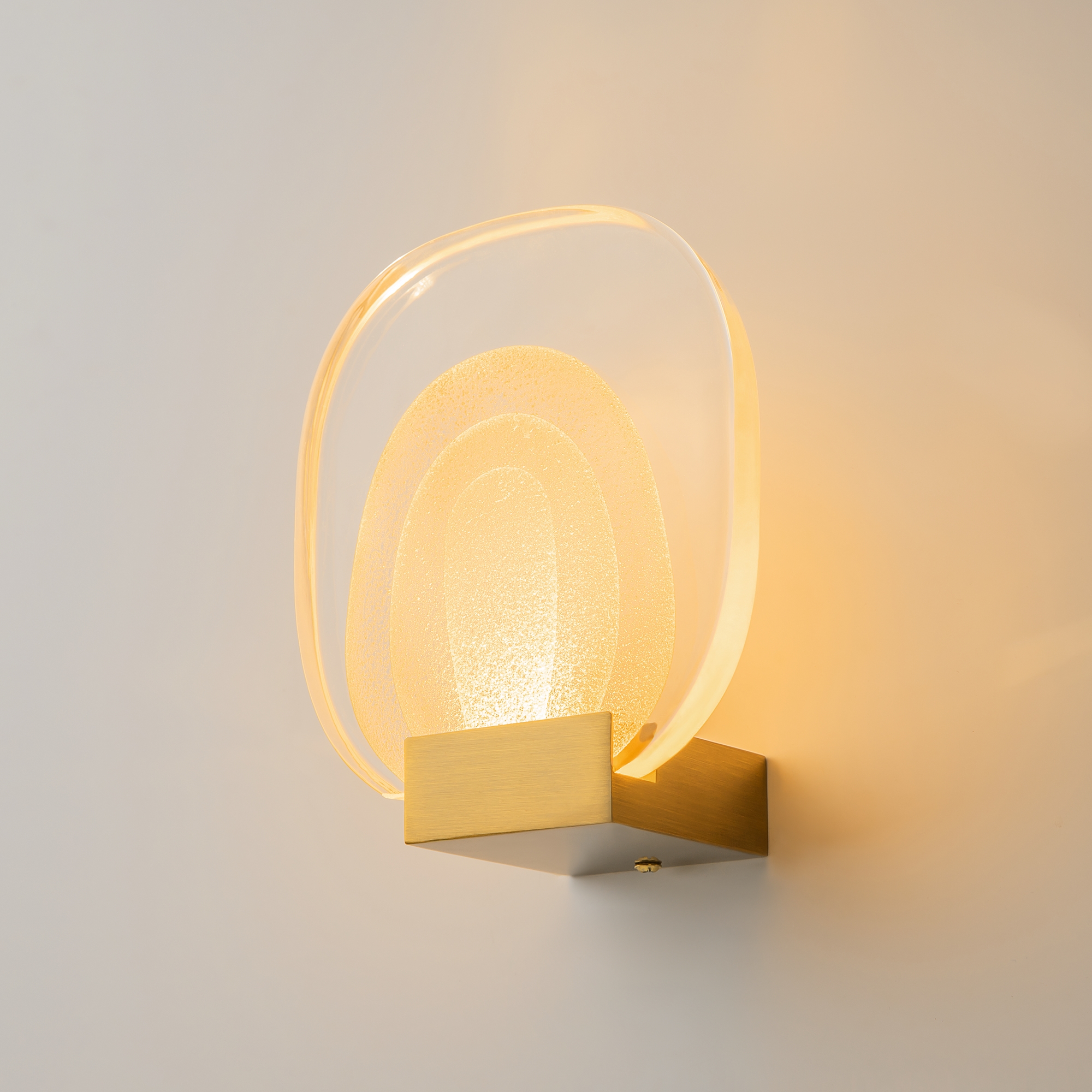 картинка Настенный светильник (бра) Maytoni MOD367WL-L3BSK