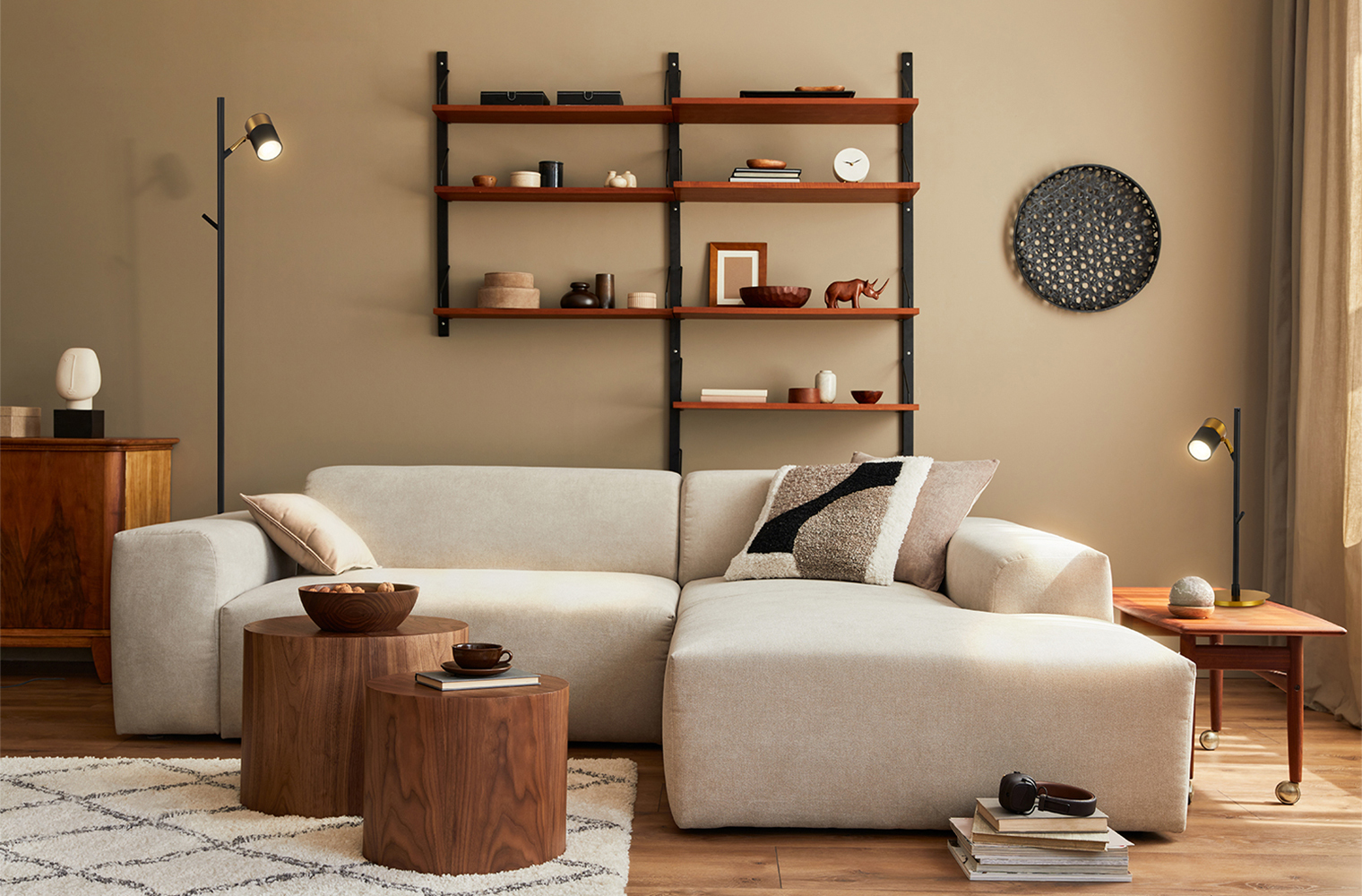 картинка Напольный светильник (торшер) Freya FR5201FL-01B