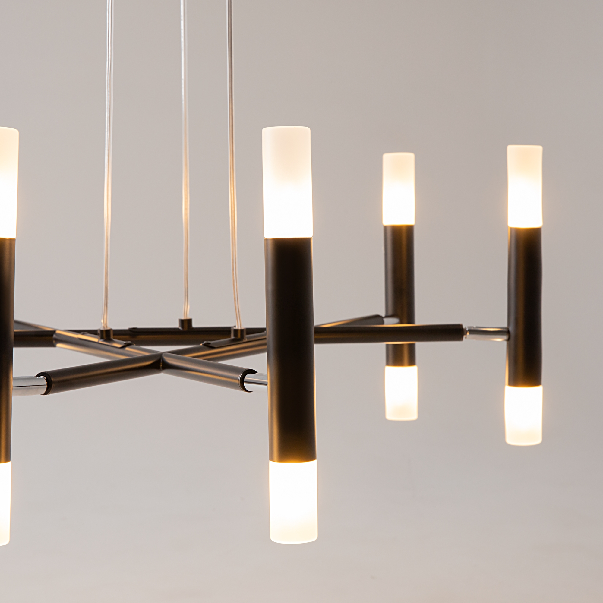 картинка Подвесной светильник Maytoni MOD031PL-12B