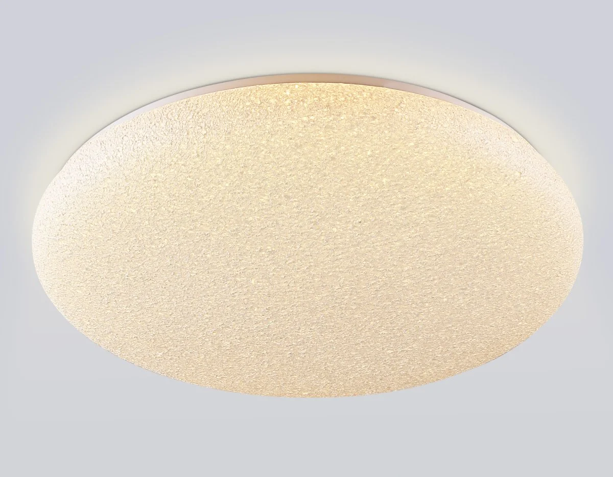 картинка Потолочный светодиодный светильник с пультом управления