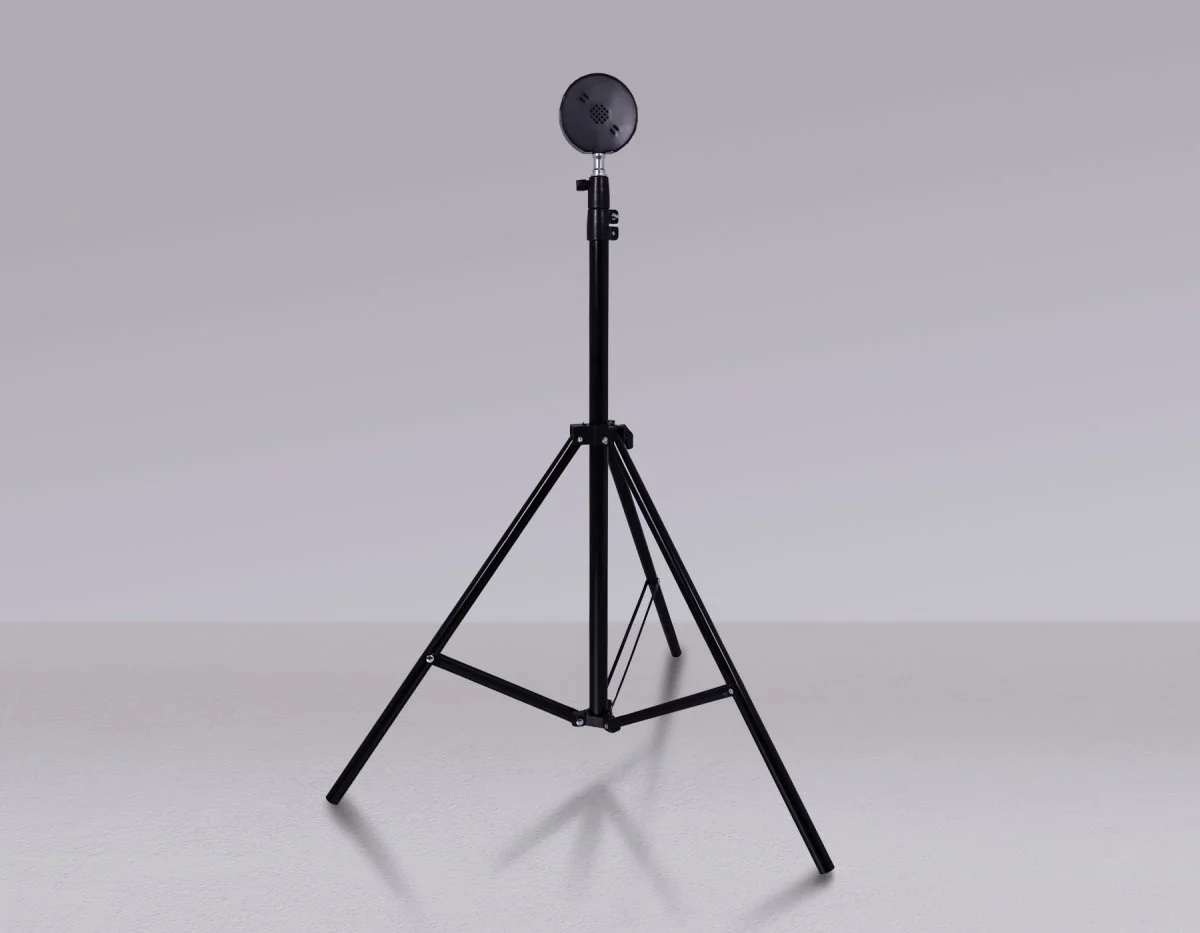 картинка Атмосферная светодиодная настольная лампа с пультом DE8387