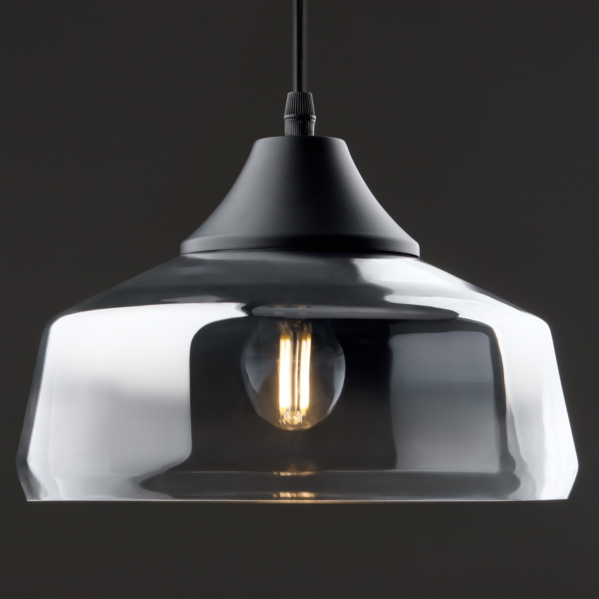 картинка Подвесной светильник Freya FR5188PL-01B