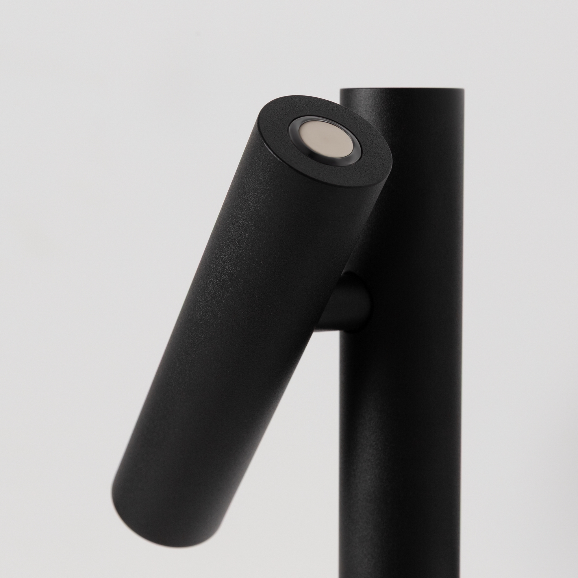 картинка Настенный светильник (бра) Maytoni MOD433WL-L3B3K