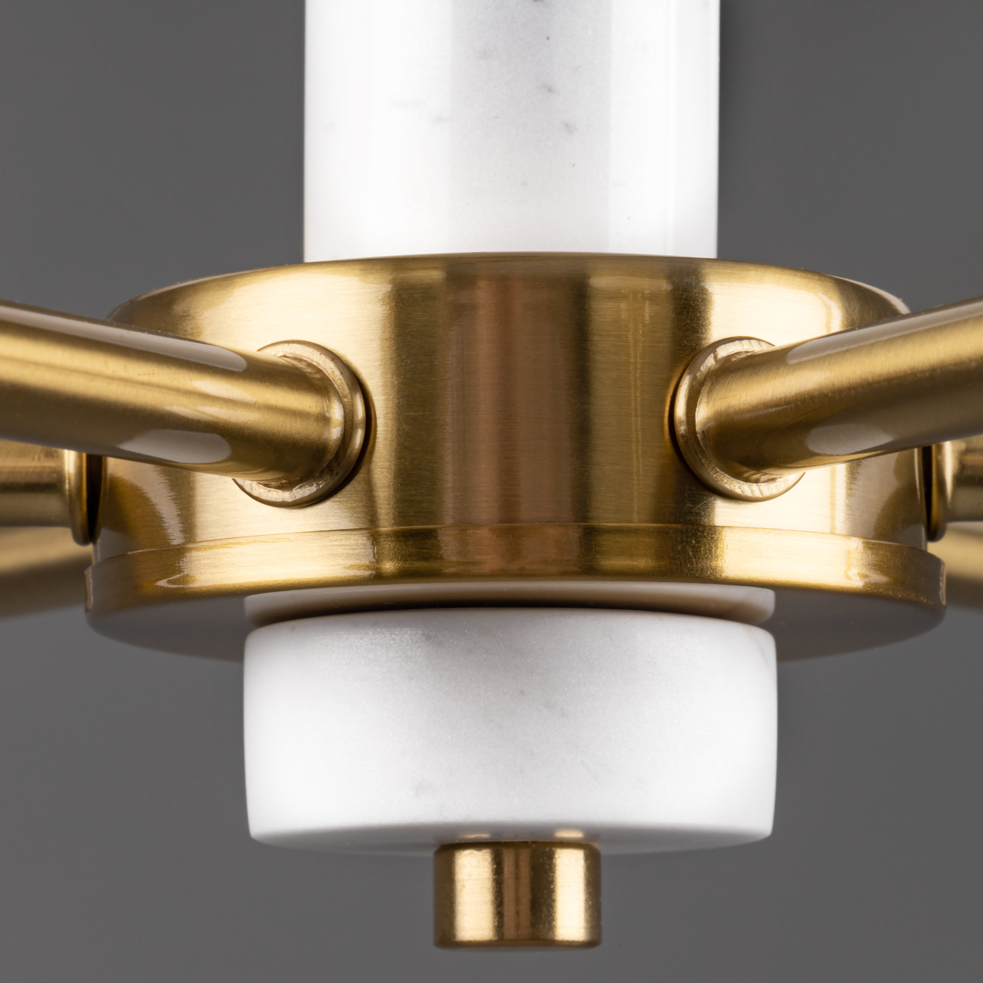 картинка Потолочный светильник Freya FR5373CL-06BS