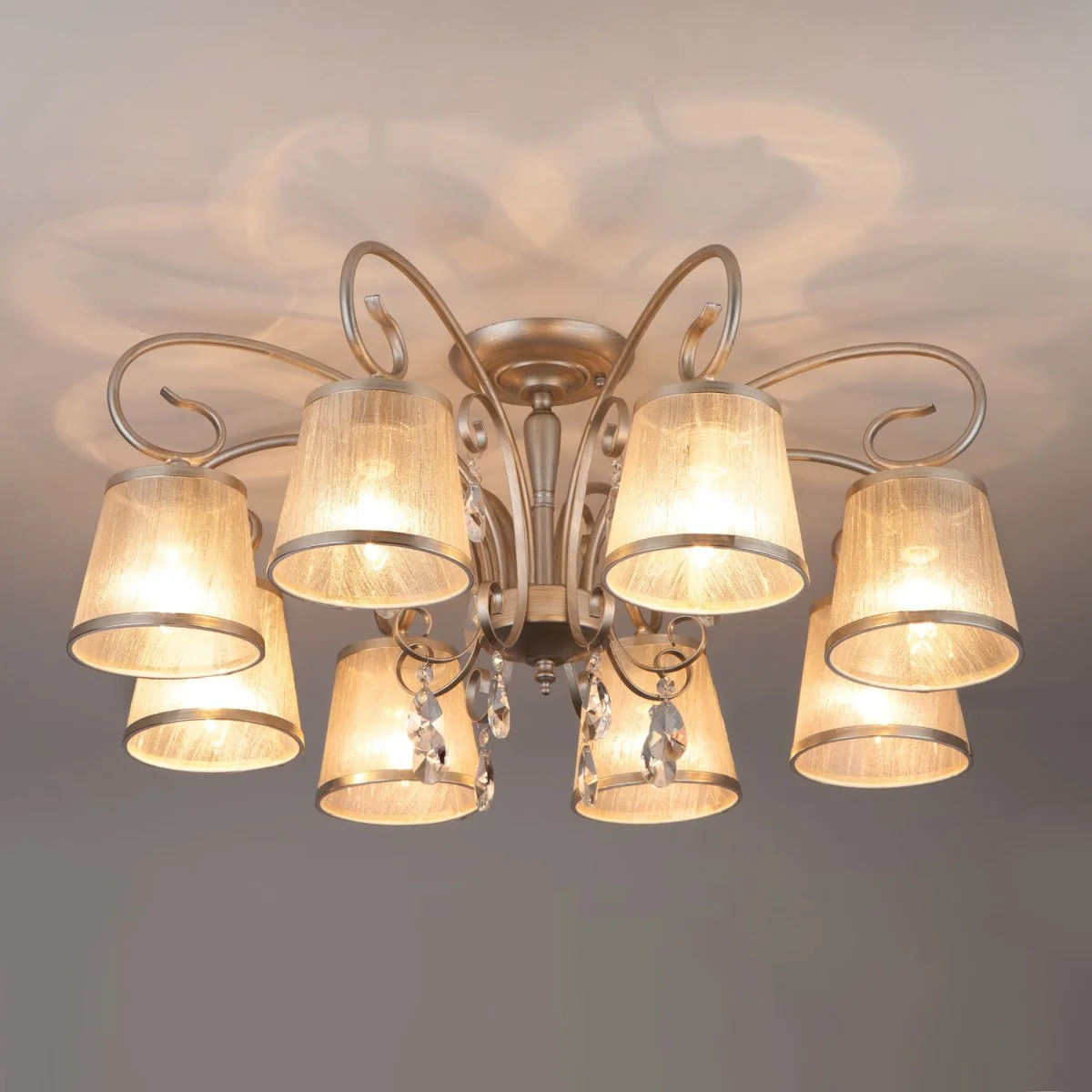 картинка Люстра потолочная с абажурами 60065/8 серебро