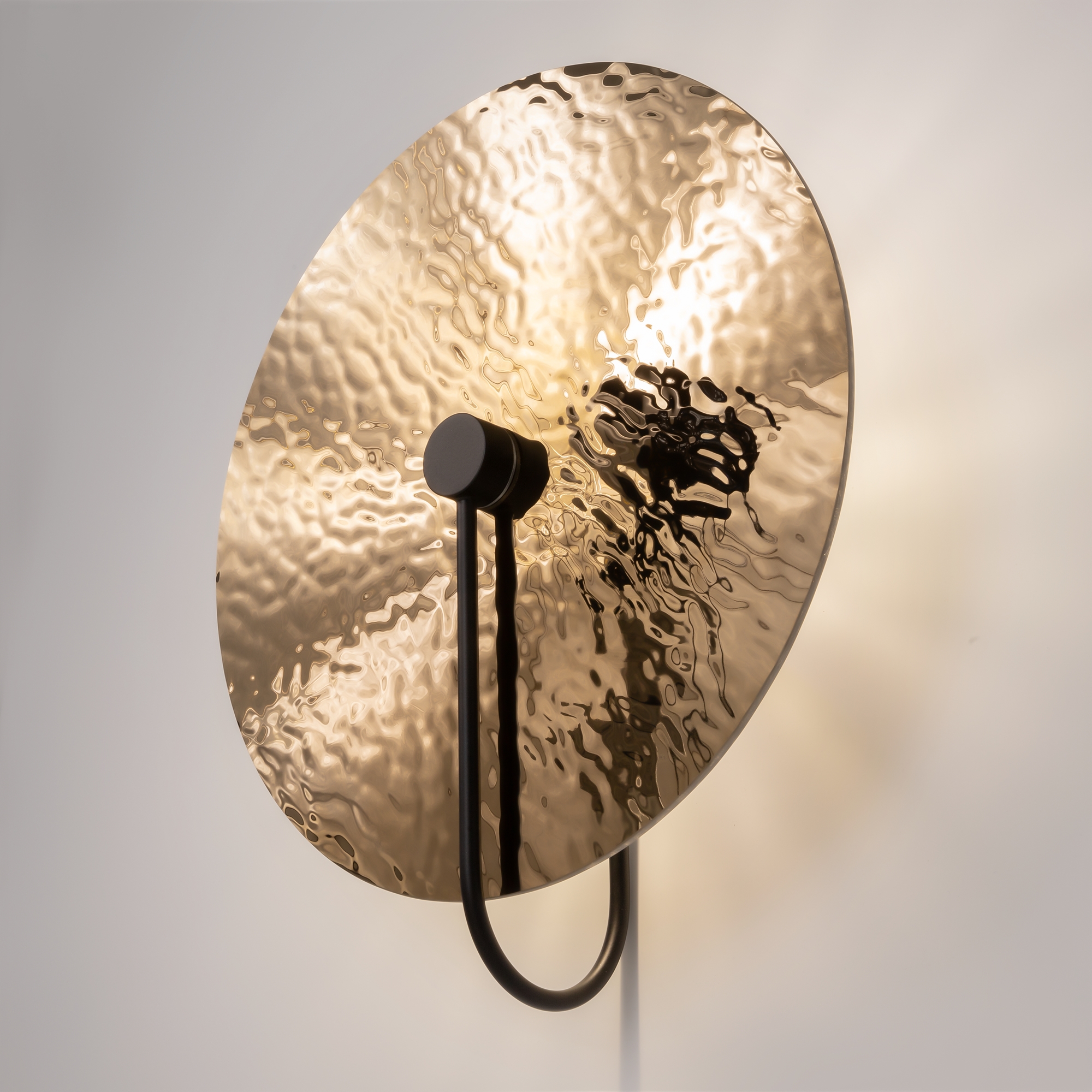 картинка Настенный светильник (бра) Maytoni MOD305WL-01B