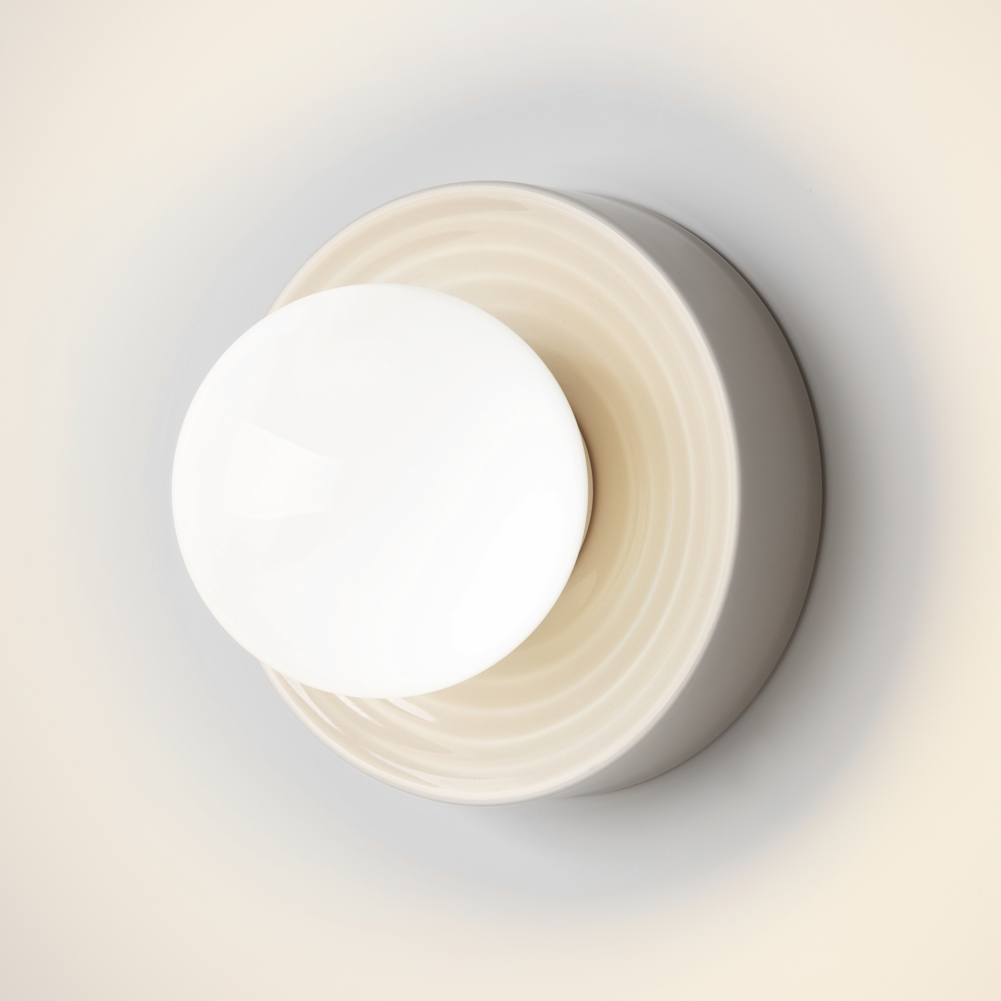 картинка Настенный светильник (бра) Maytoni MOD403WL-01BG1