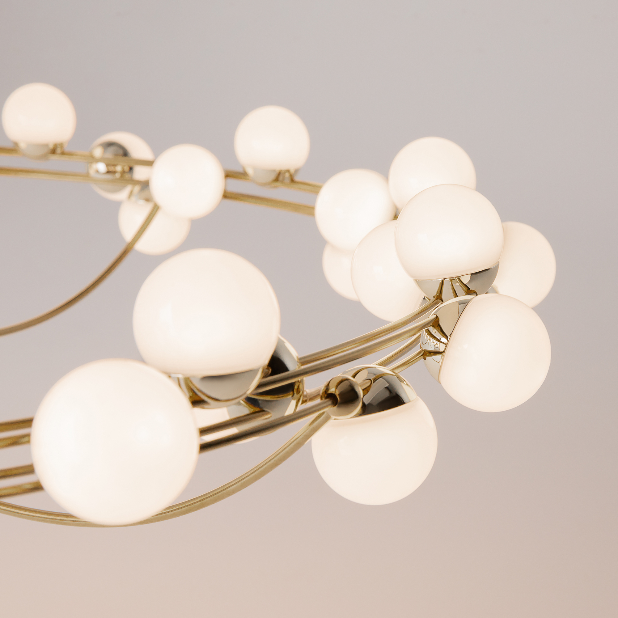 картинка Потолочный светильник Maytoni MOD081CL-L48G3K