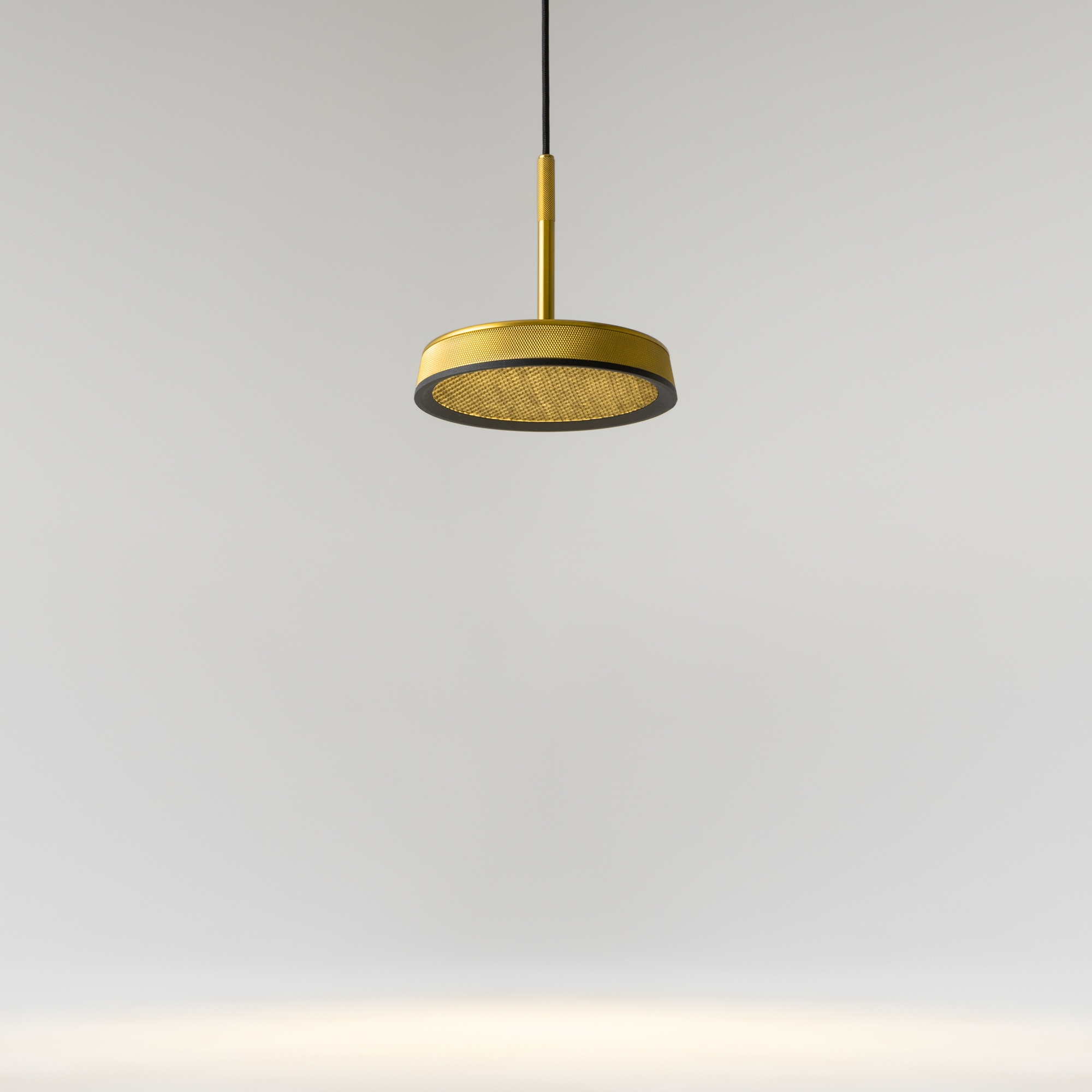 картинка Подвесной светильник Maytoni MOD041PL-L15G3K