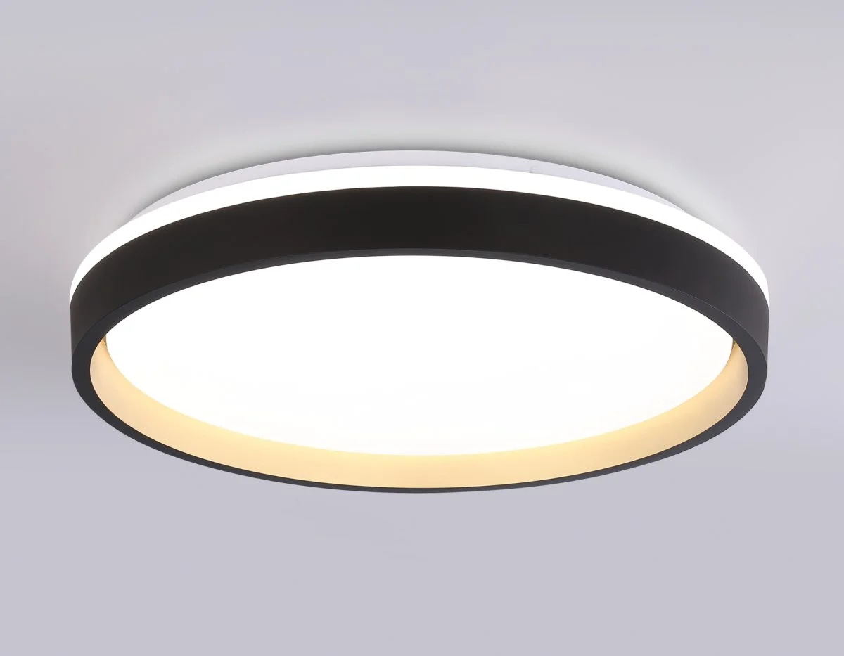 картинка Светодиодный светильник RGB с пультом управления