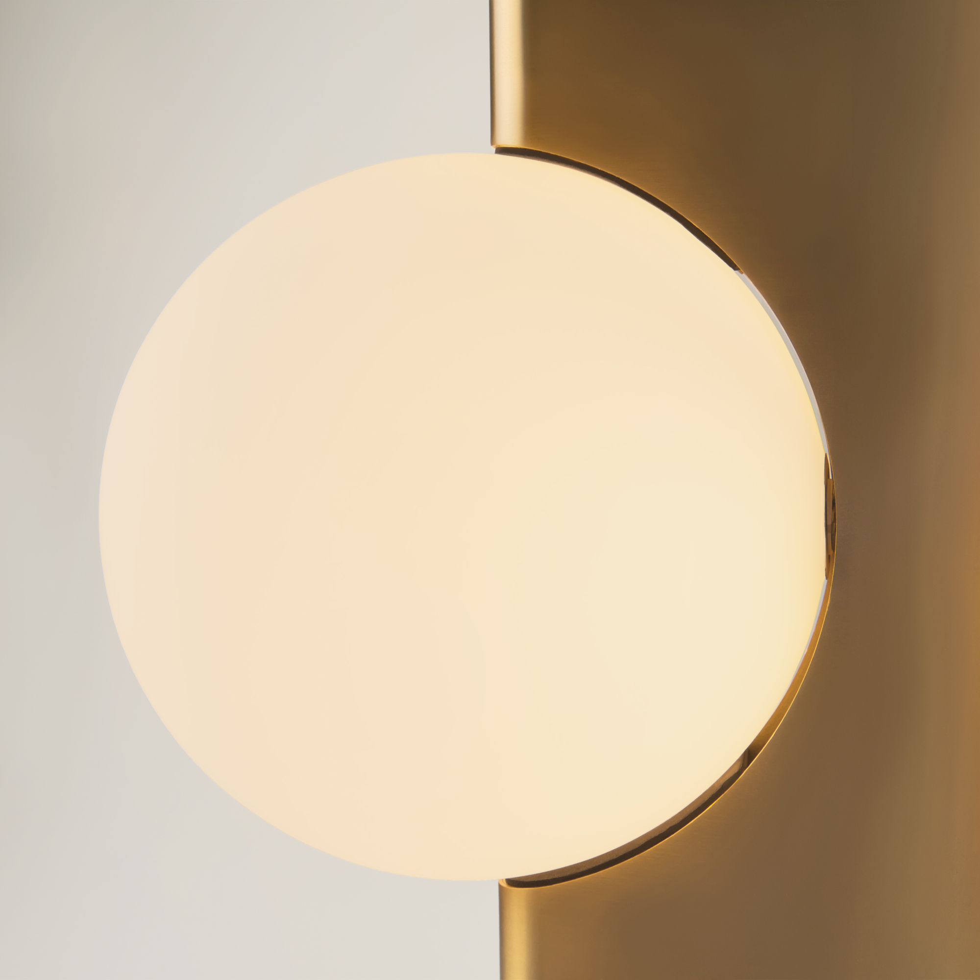 картинка Настенный светильник (бра) Maytoni MOD324WL-01BS