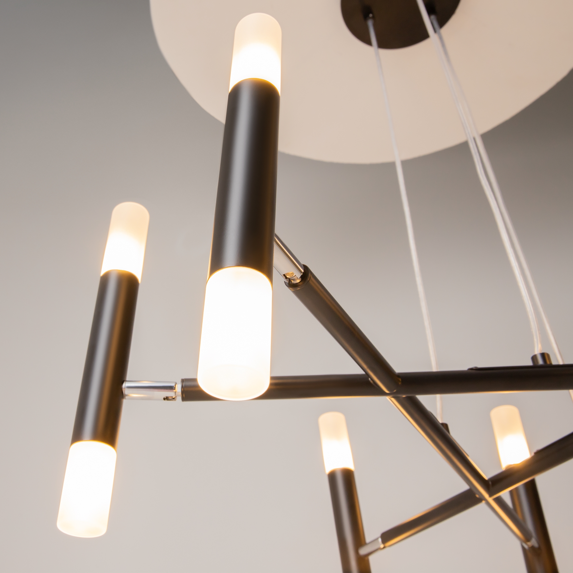 картинка Подвесной светильник Maytoni MOD031PL-12B