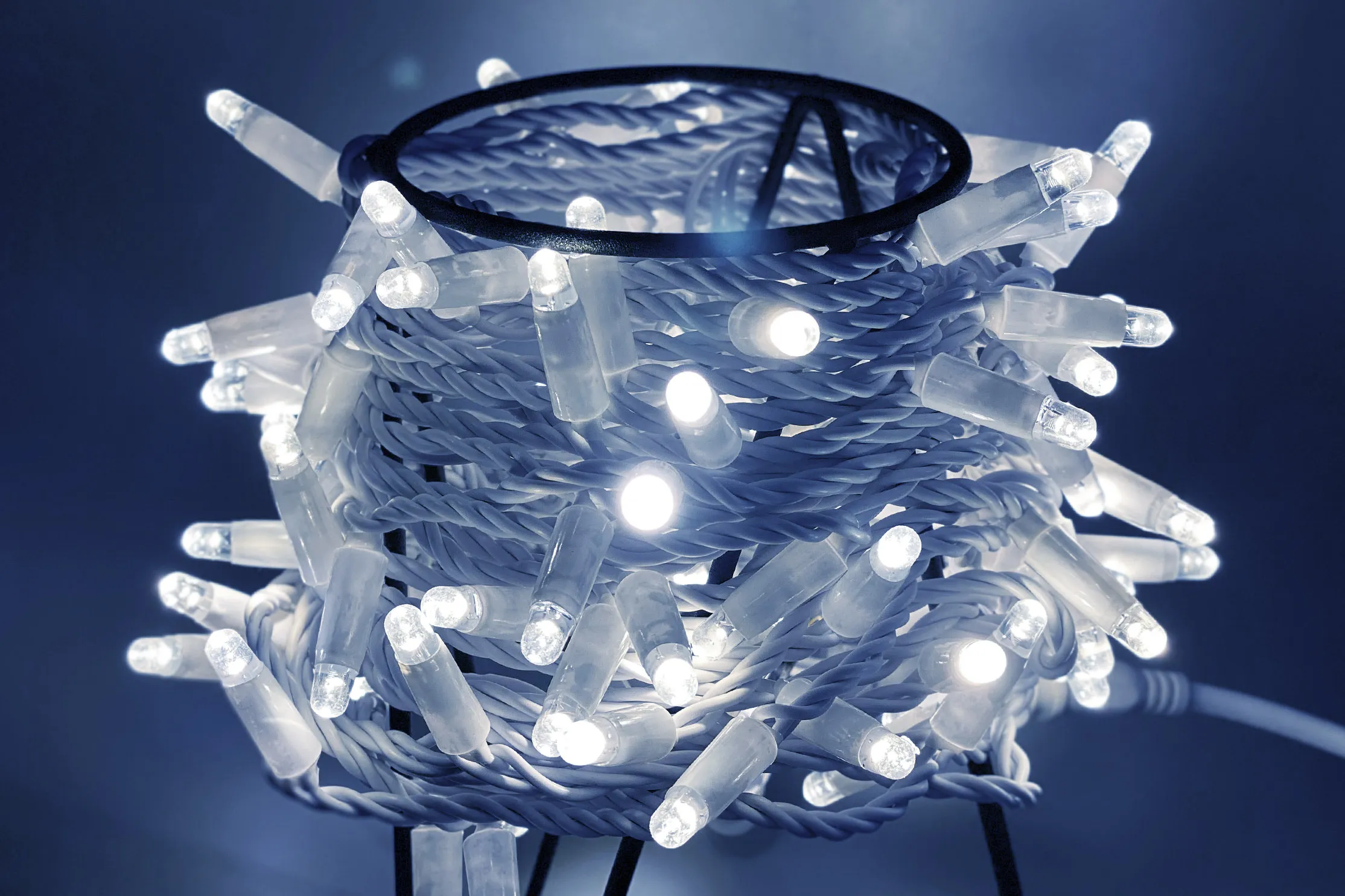 картинка Светодиодная гирлянда нить 10м, 24В, статика, прозрачный провод, белая