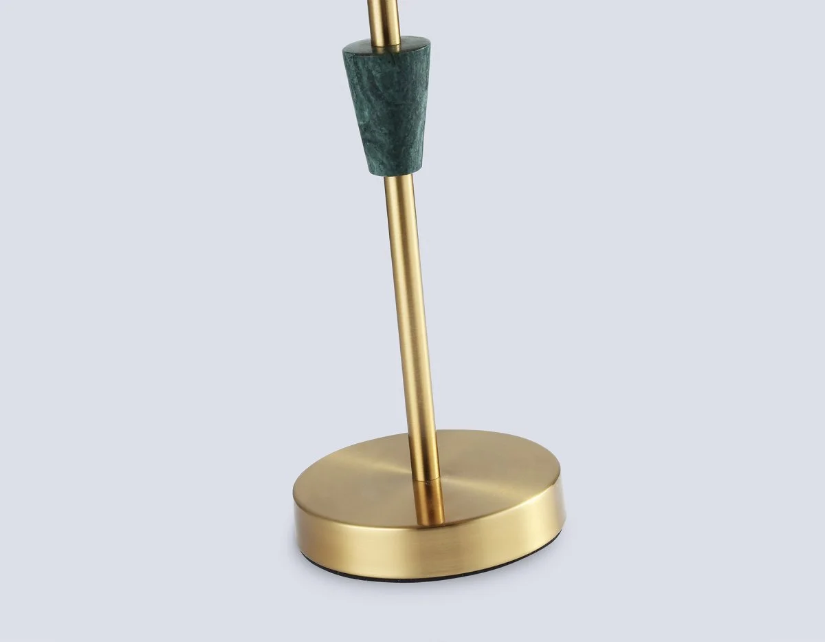 картинка Настольная лампа с абажуром и хрусталем LH71007