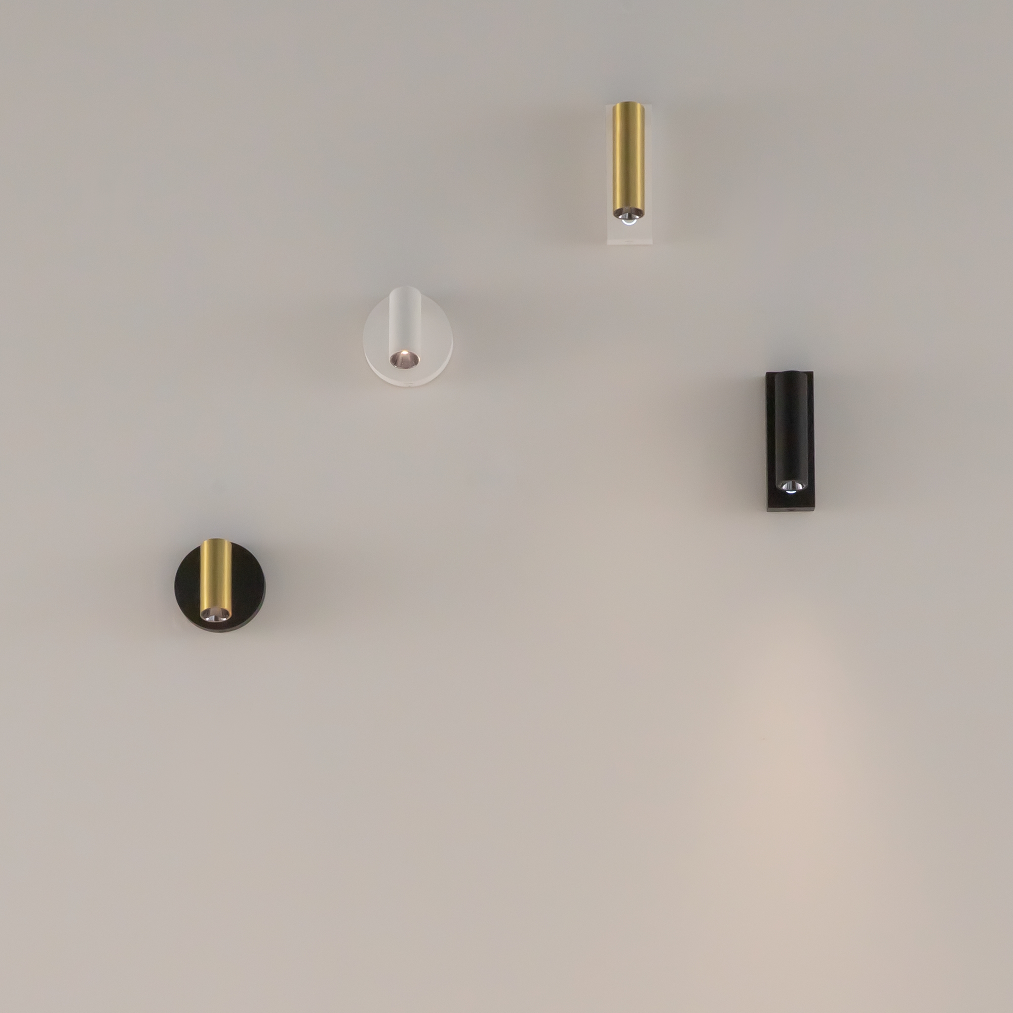 картинка Настенный светильник (бра) Technical C081WL-L3BBS3K