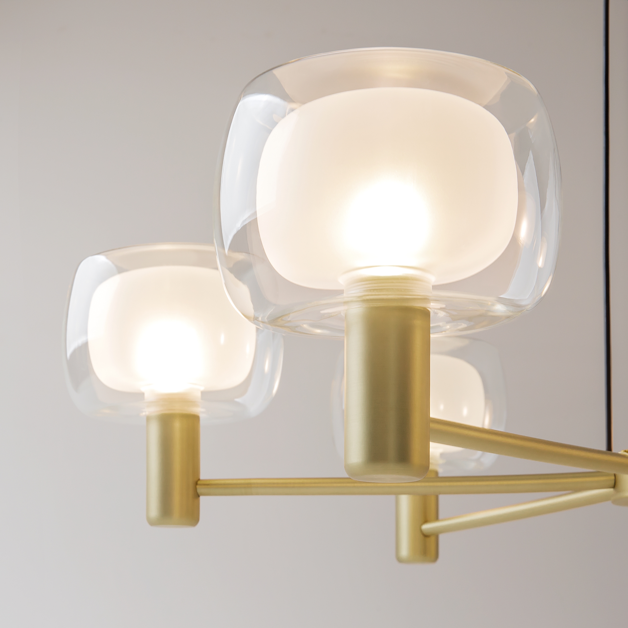 картинка Подвесной светильник Maytoni MOD411PL-06G