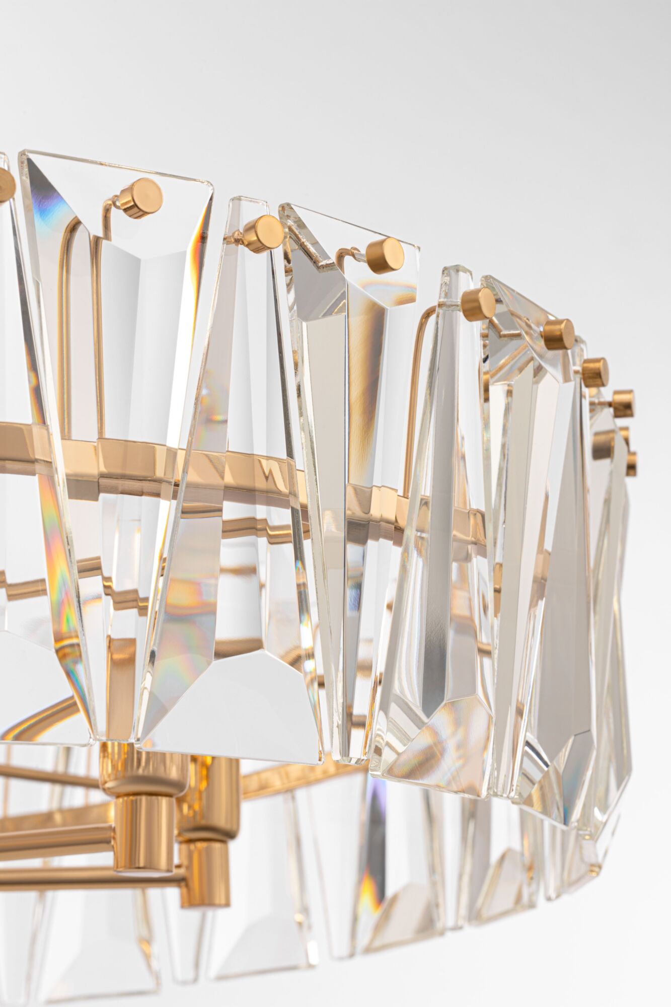 картинка Подвесной светильник Maytoni MOD043PL-08G