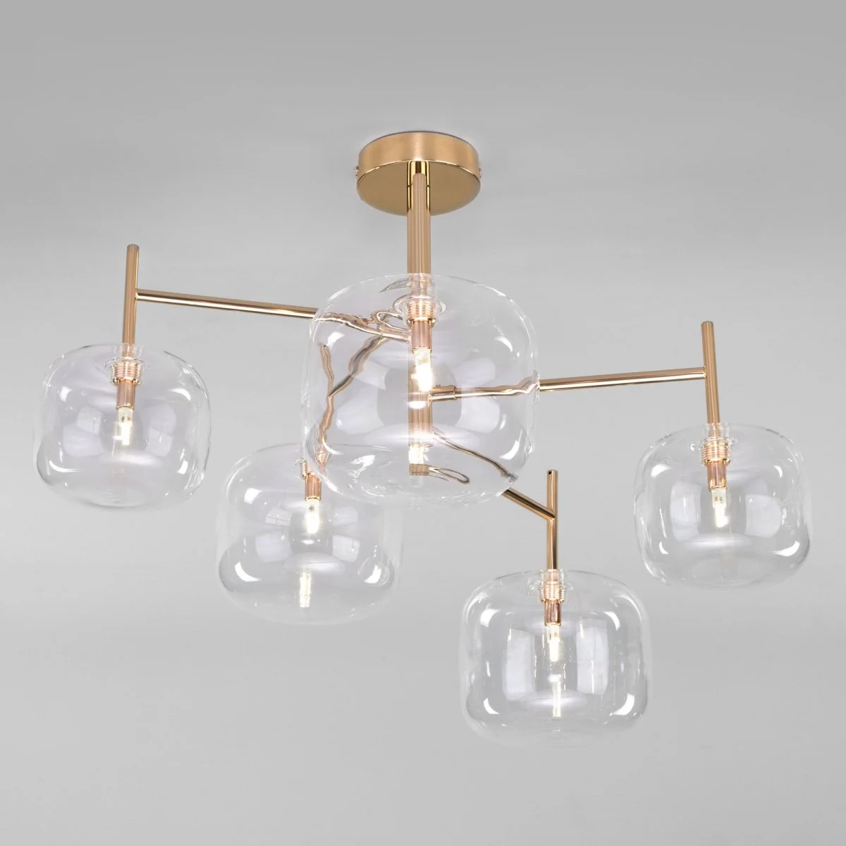 картинка Потолочная люстра в стиле лофт 70128/5 золото