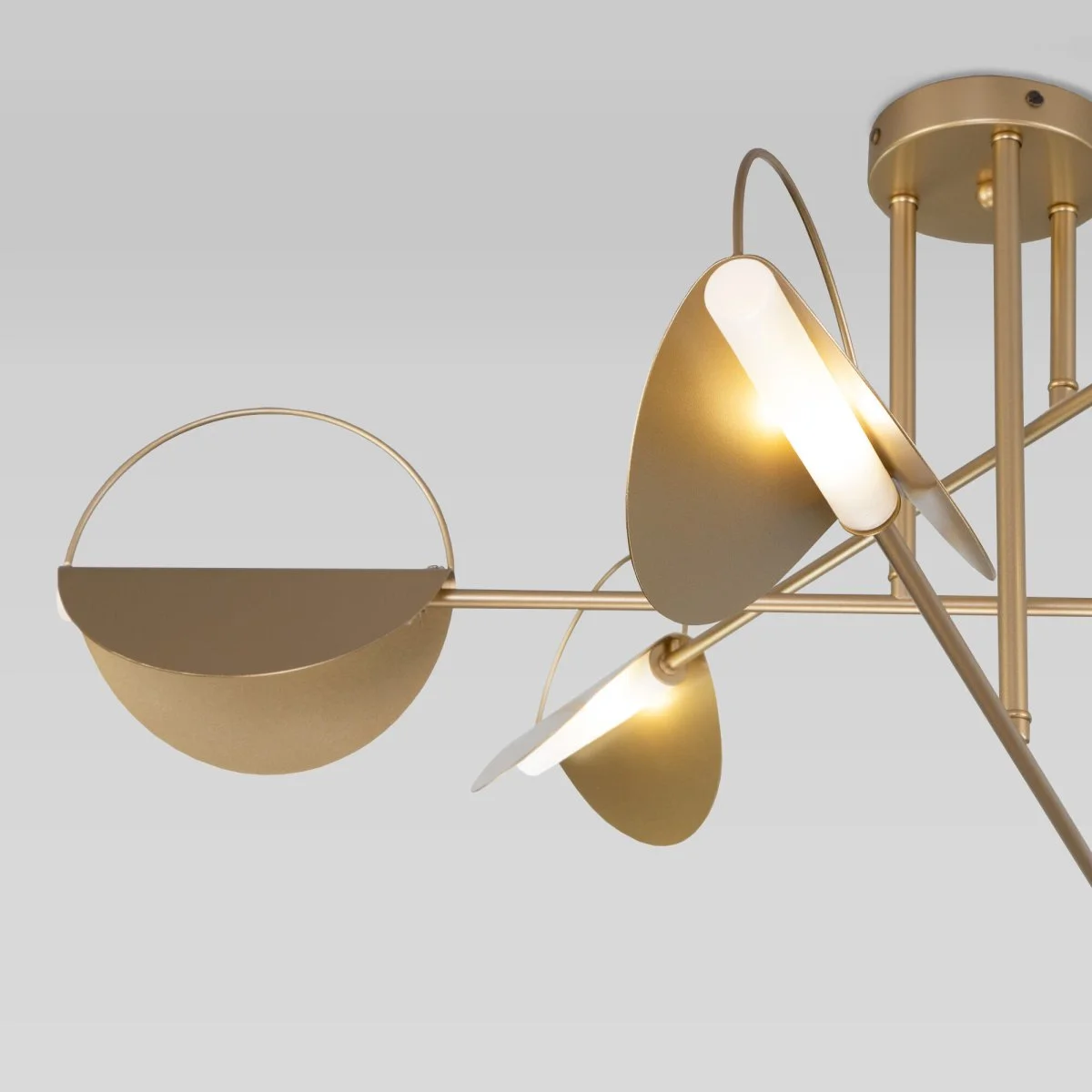 картинка Потолочный светильник 70148/6 золото