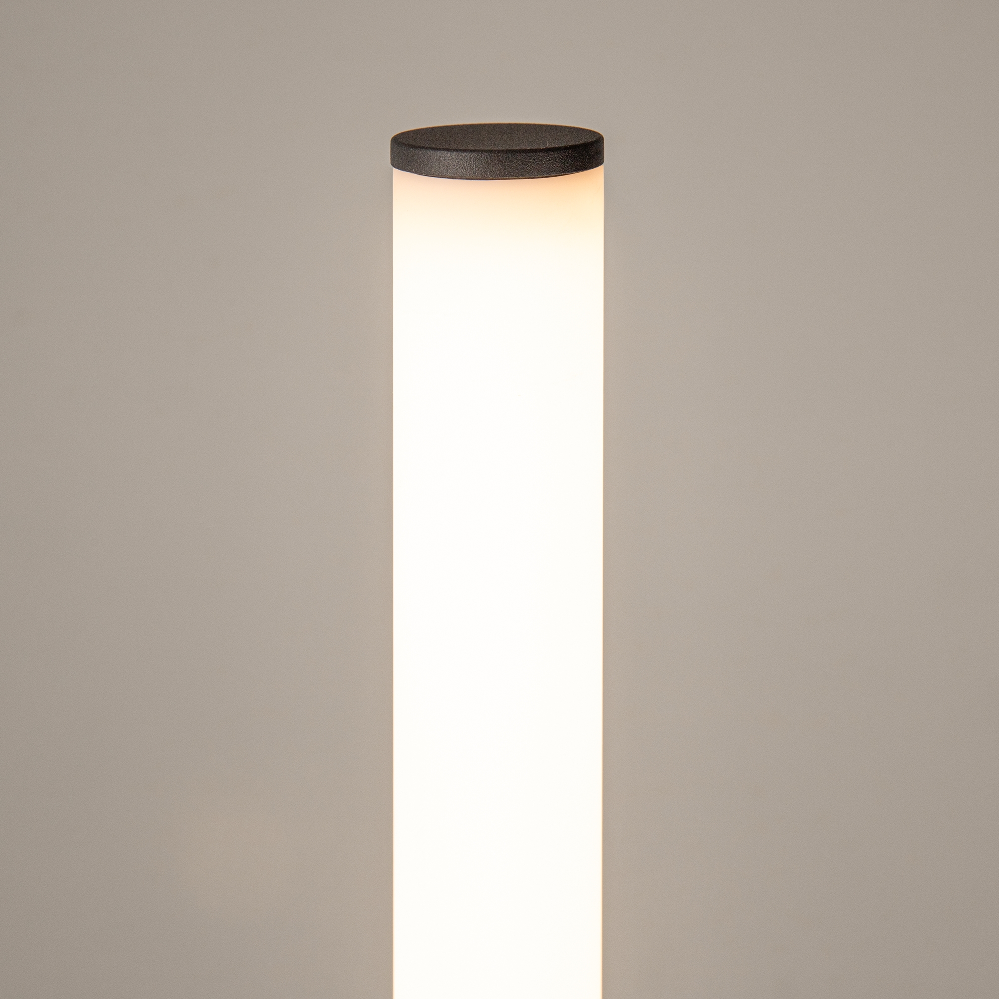 картинка Напольный светильник (торшер) Maytoni MOD277FL-L24GR3K