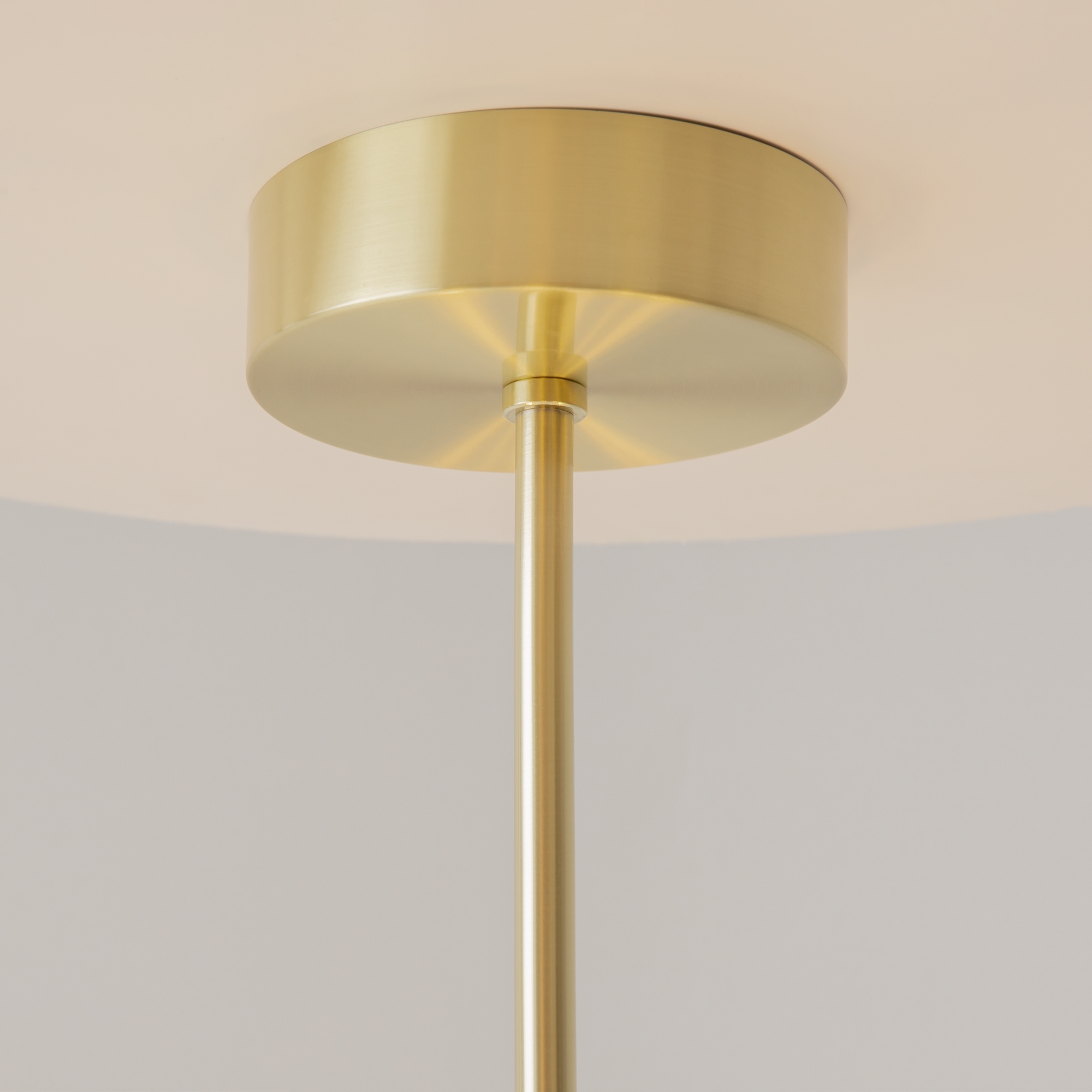 картинка Подвесной светильник Maytoni MOD402PL-L20BS3K