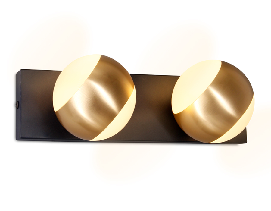 картинка Настенный поворотный светильник с акрилом FW575