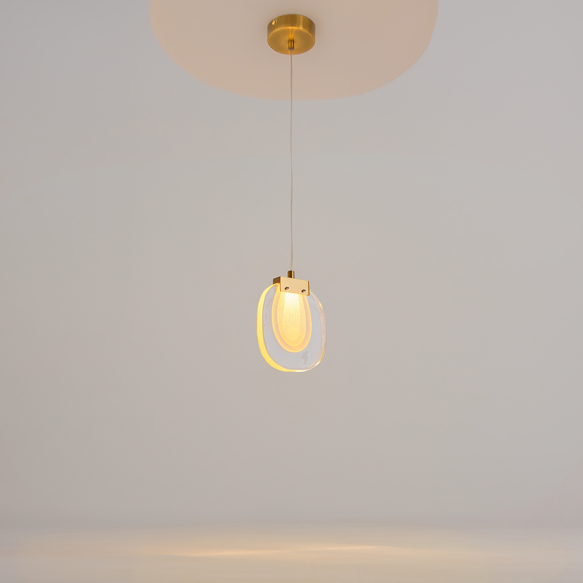 картинка Подвесной светильник Maytoni MOD367PL-L3BSK